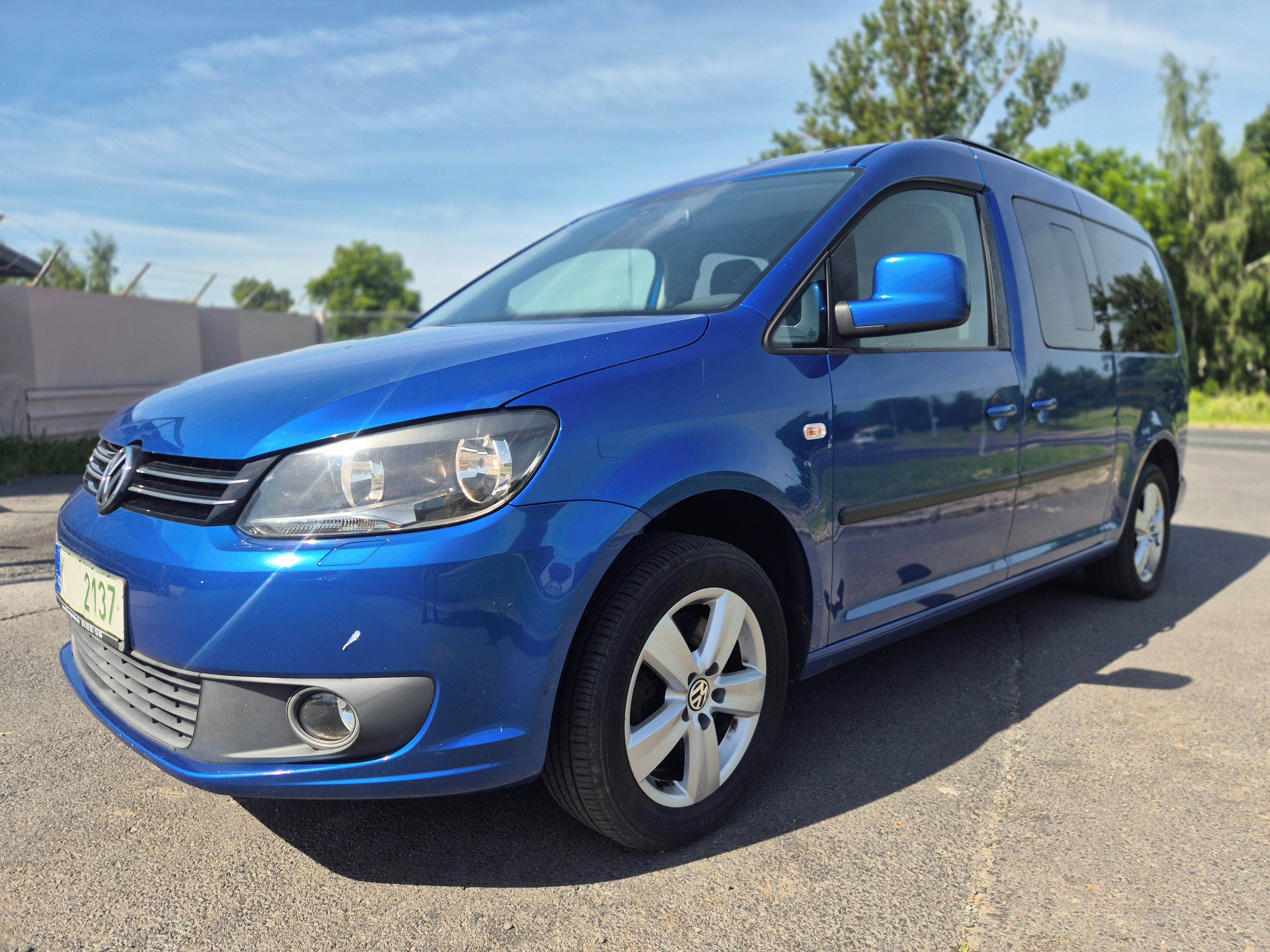 Volkswagen Caddy, MAXI plný servis 7 místná