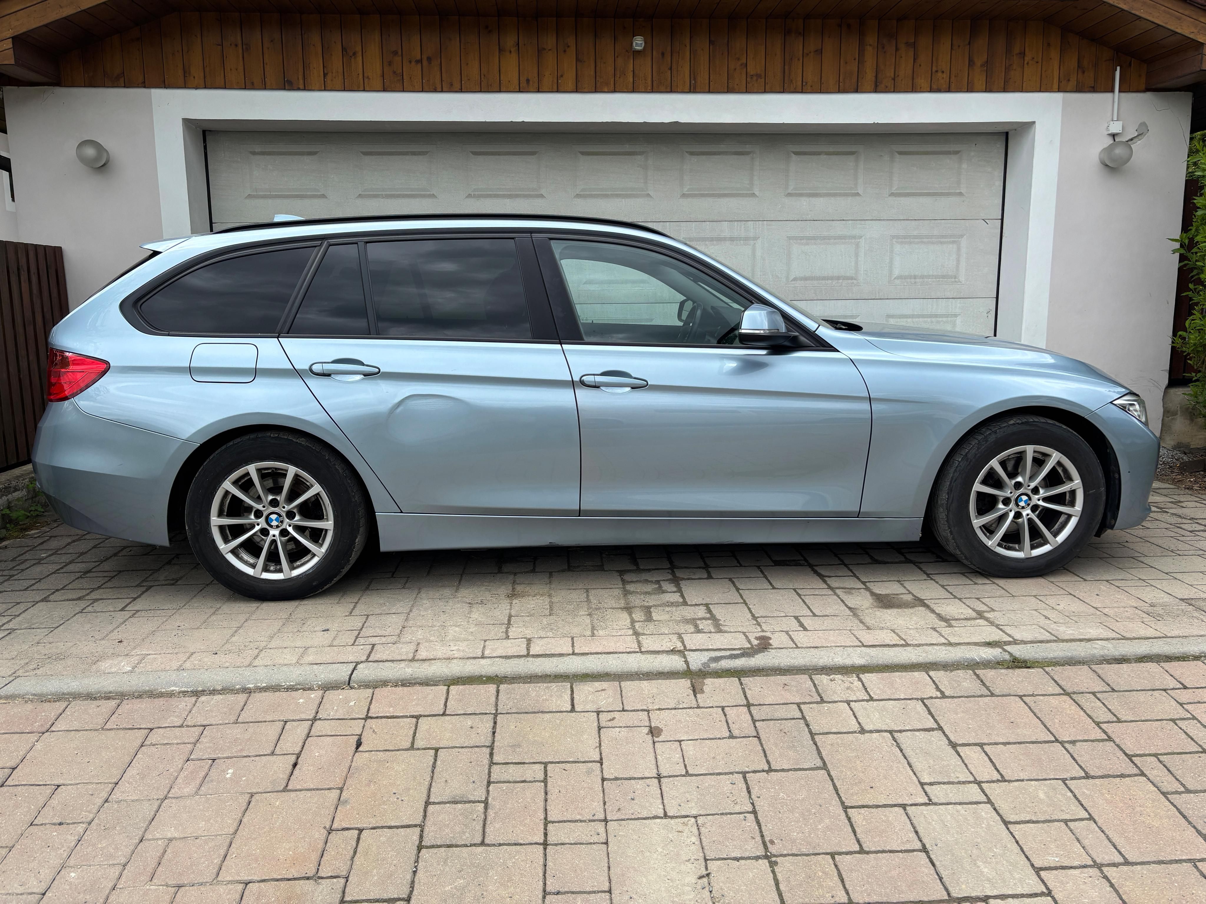 BMW Řada 3, 320d - fotka 5