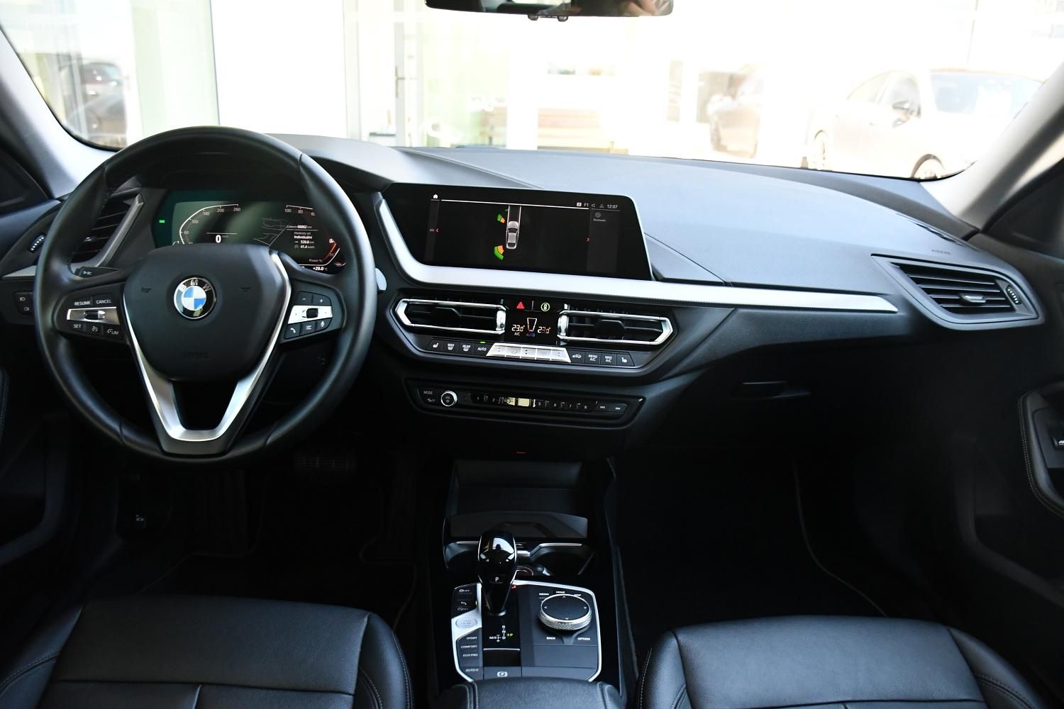 BMW Řada 2, 218d ČR 1M - fotka 5