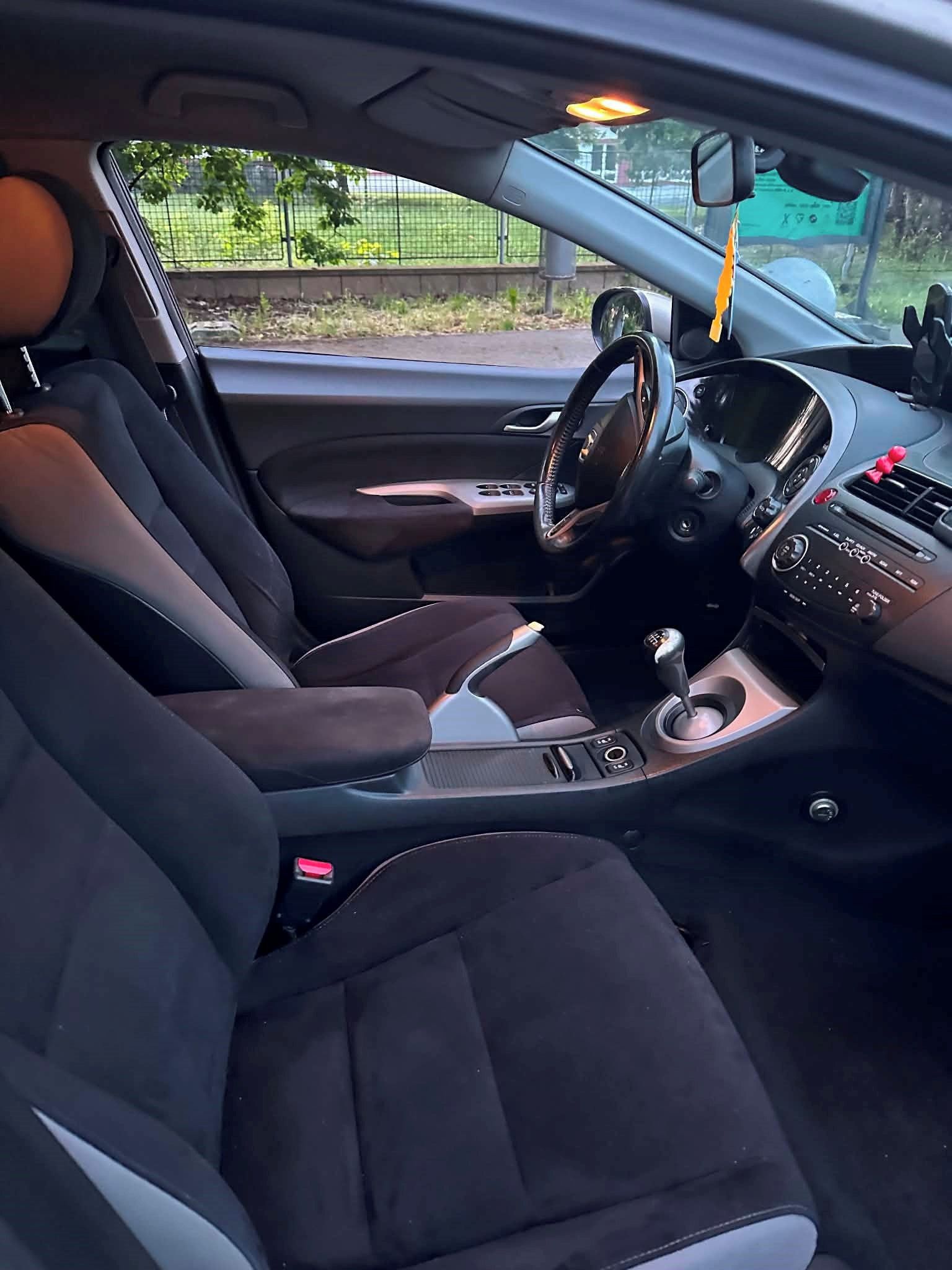 Honda Civic, Honda Civic 8G -Sport-Nova STK - fotka 5