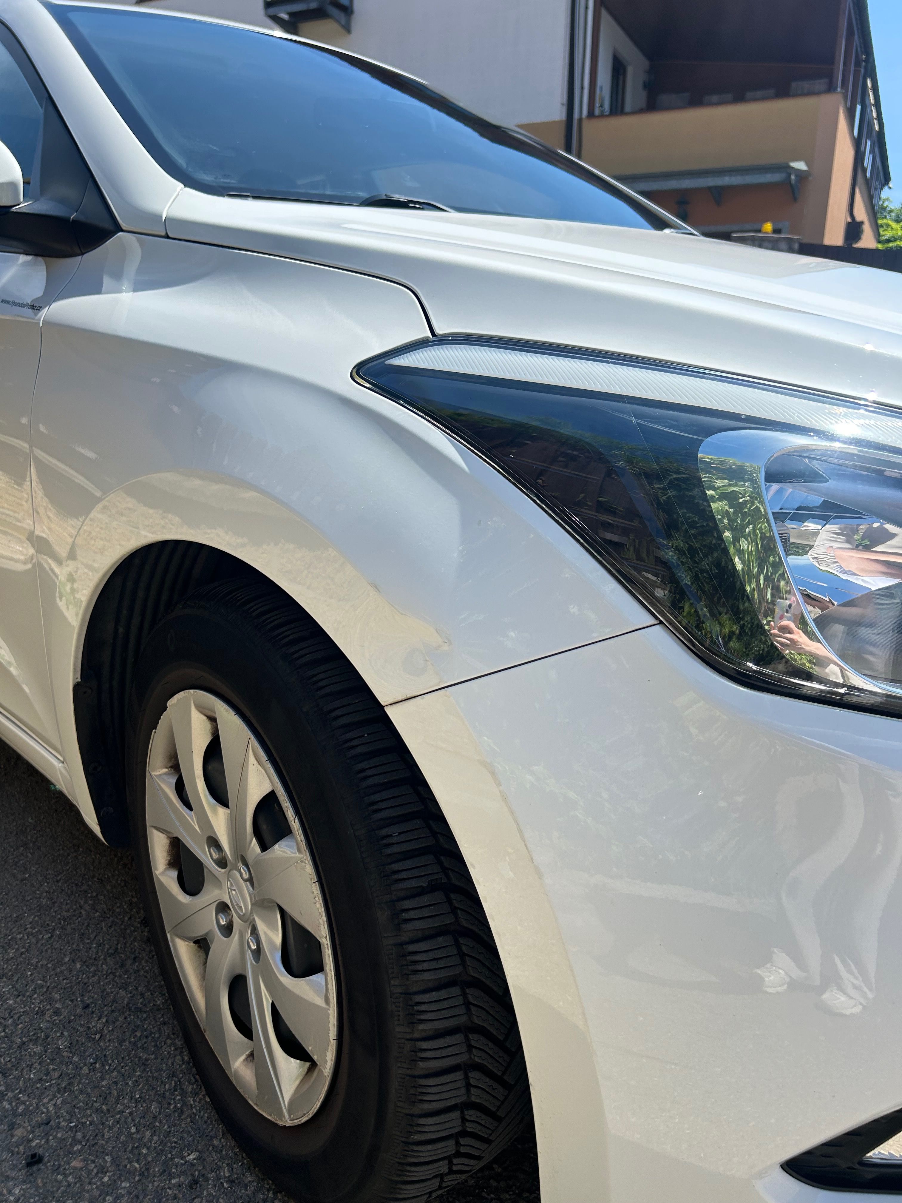 Hyundai i20, 1.2- servisováno - fotka 4