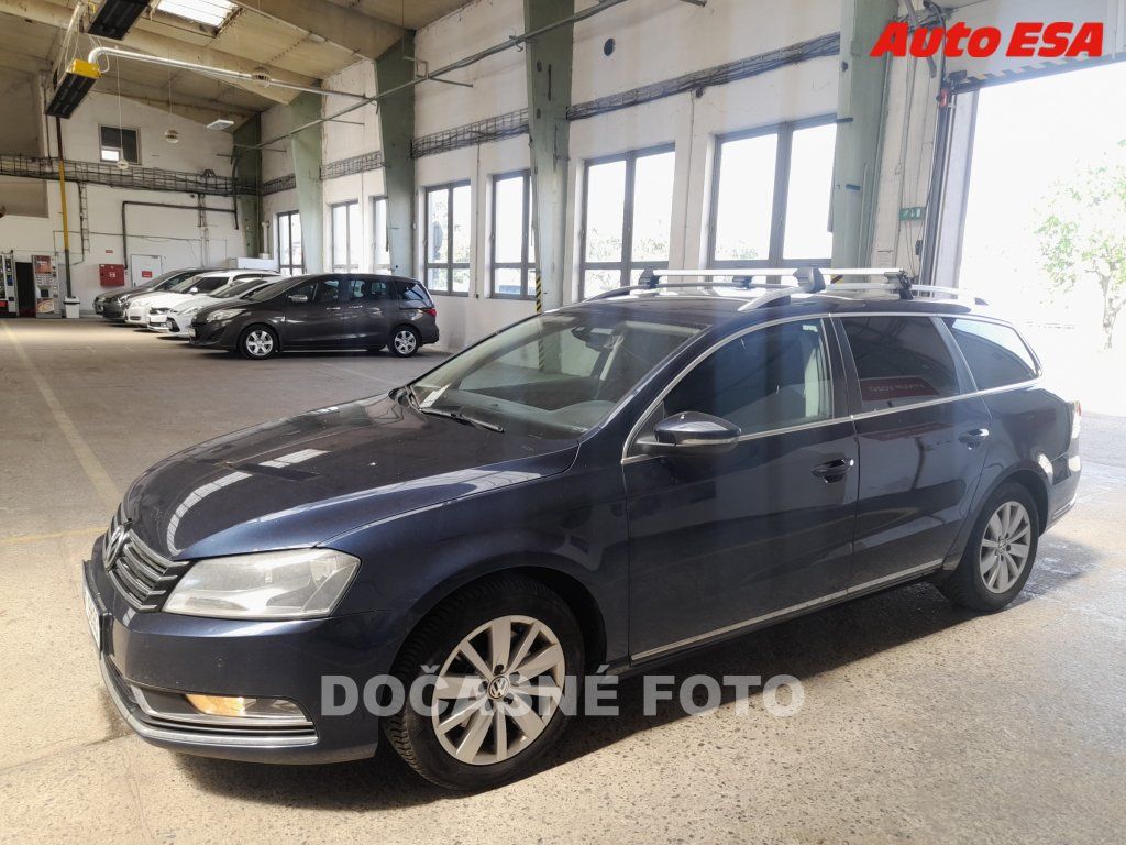 Volkswagen Passat, 1.6