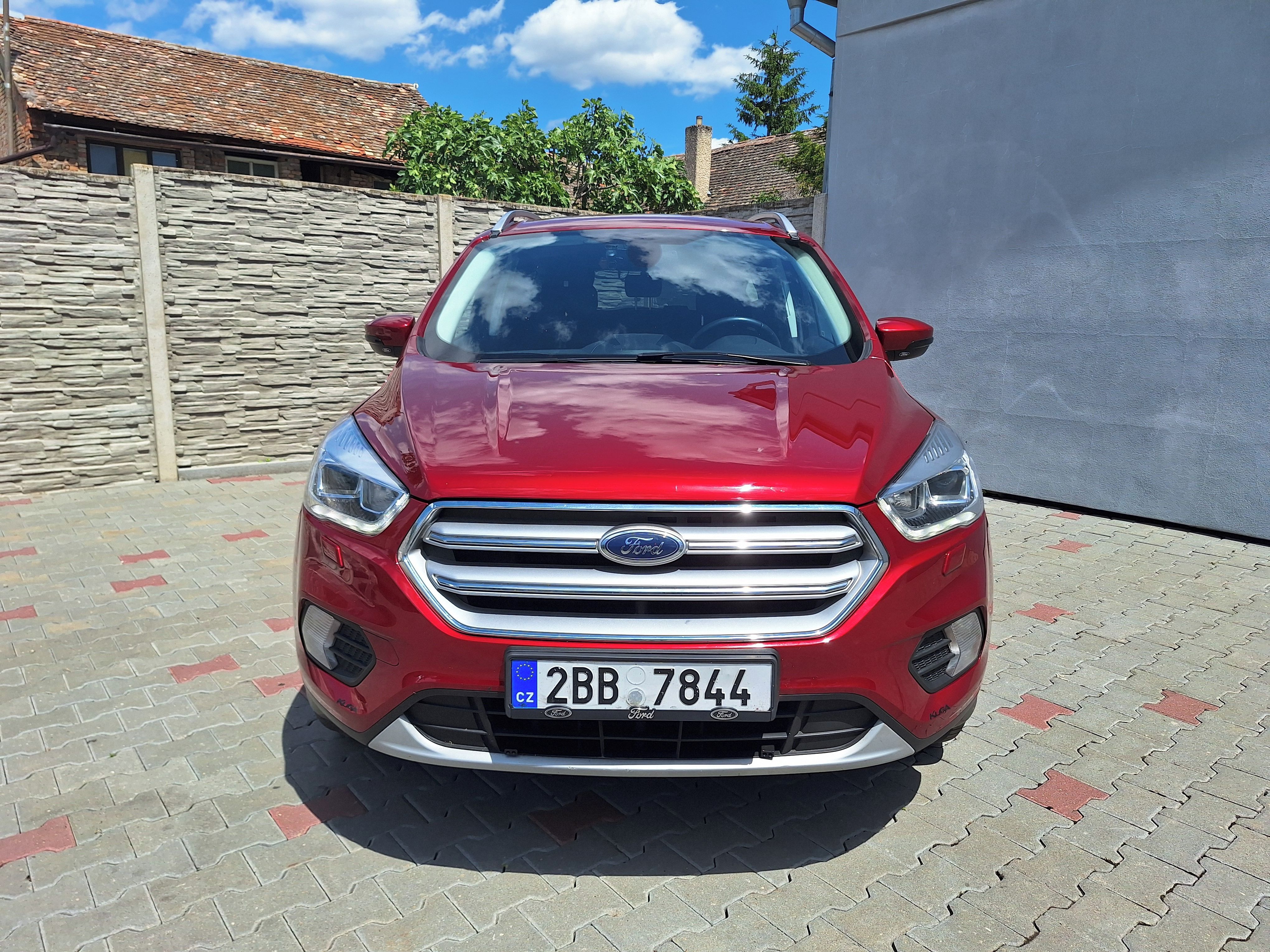 Ford Kuga, 1,5TDCi 88kW,CZ,69tis.km! - fotka 3