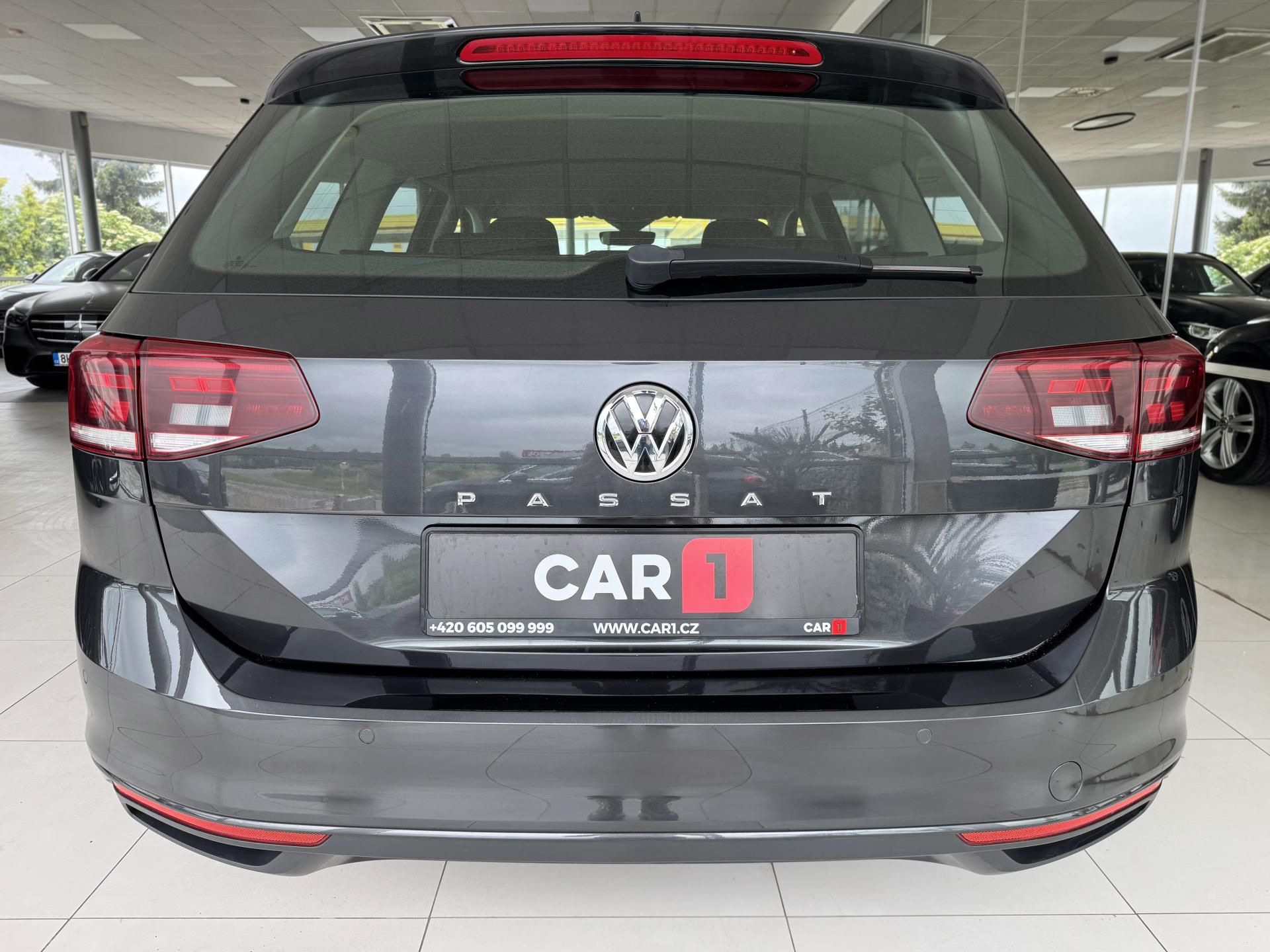 Volkswagen Passat Variant, 1,5TSI 110kW DSG*Navi*Kamera - fotka 6