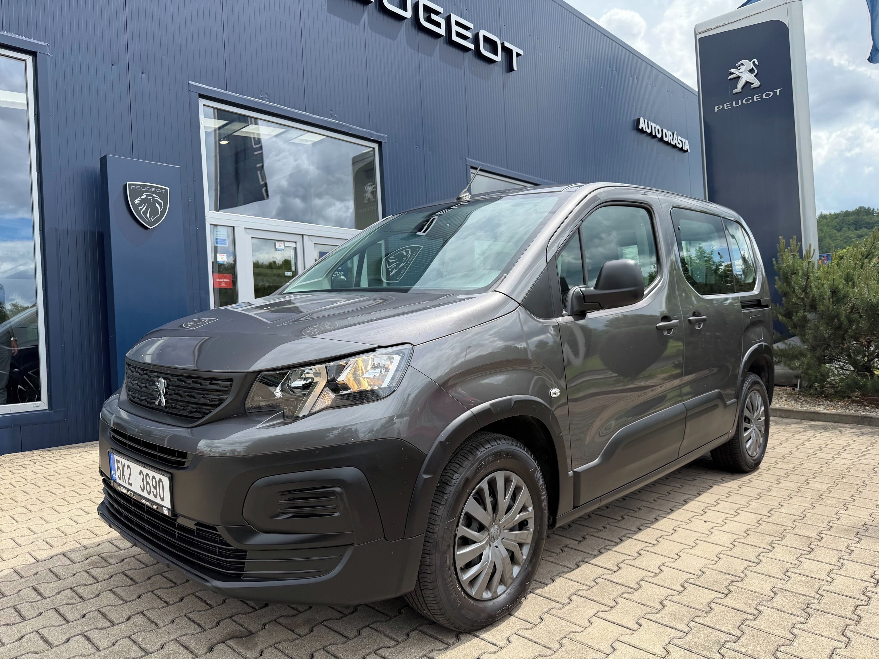 Peugeot Rifter, ACTIVE PACK PureTech 110k N1