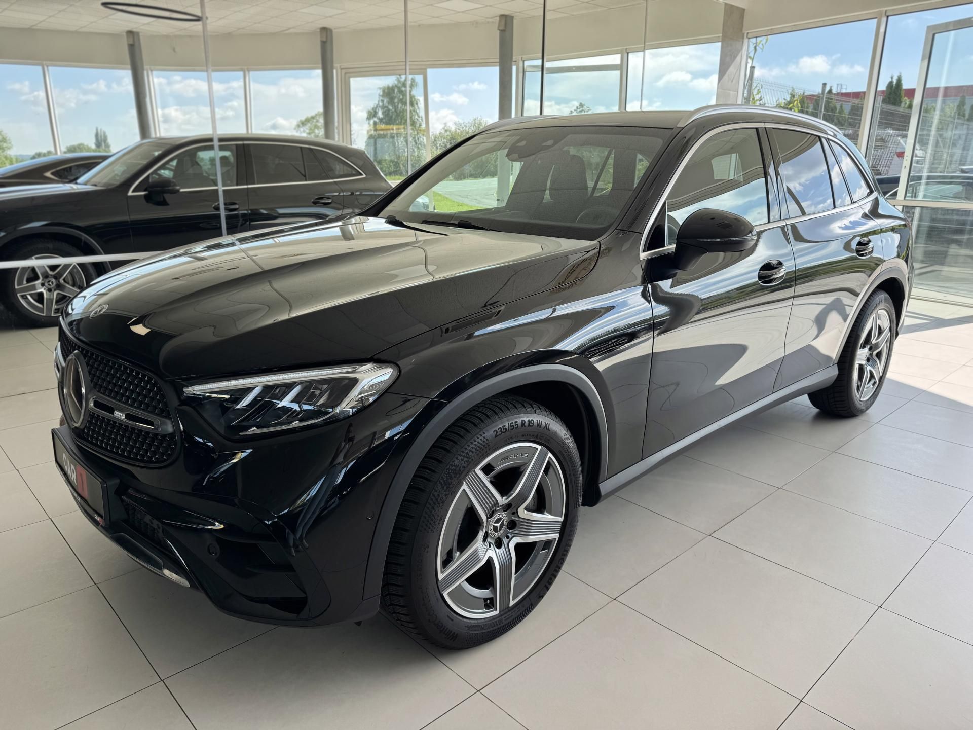 Mercedes-Benz GLC, 300d 4MATIC*AMG*198kW*Tažné - fotka 2
