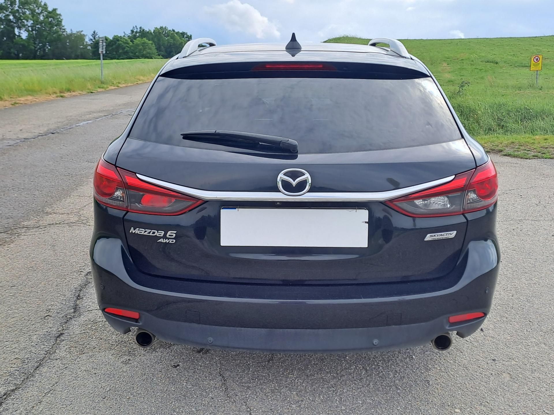 Mazda 6, 2.2 4x4 SKYACTIV 129 KW - fotka 6