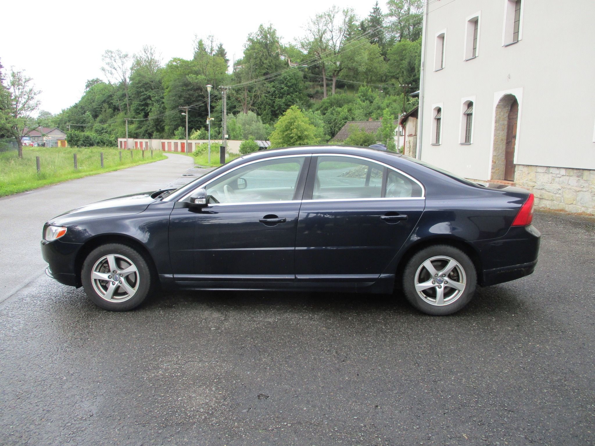 Volvo S80, 2.4 D - Pěkný stav - fotka 2