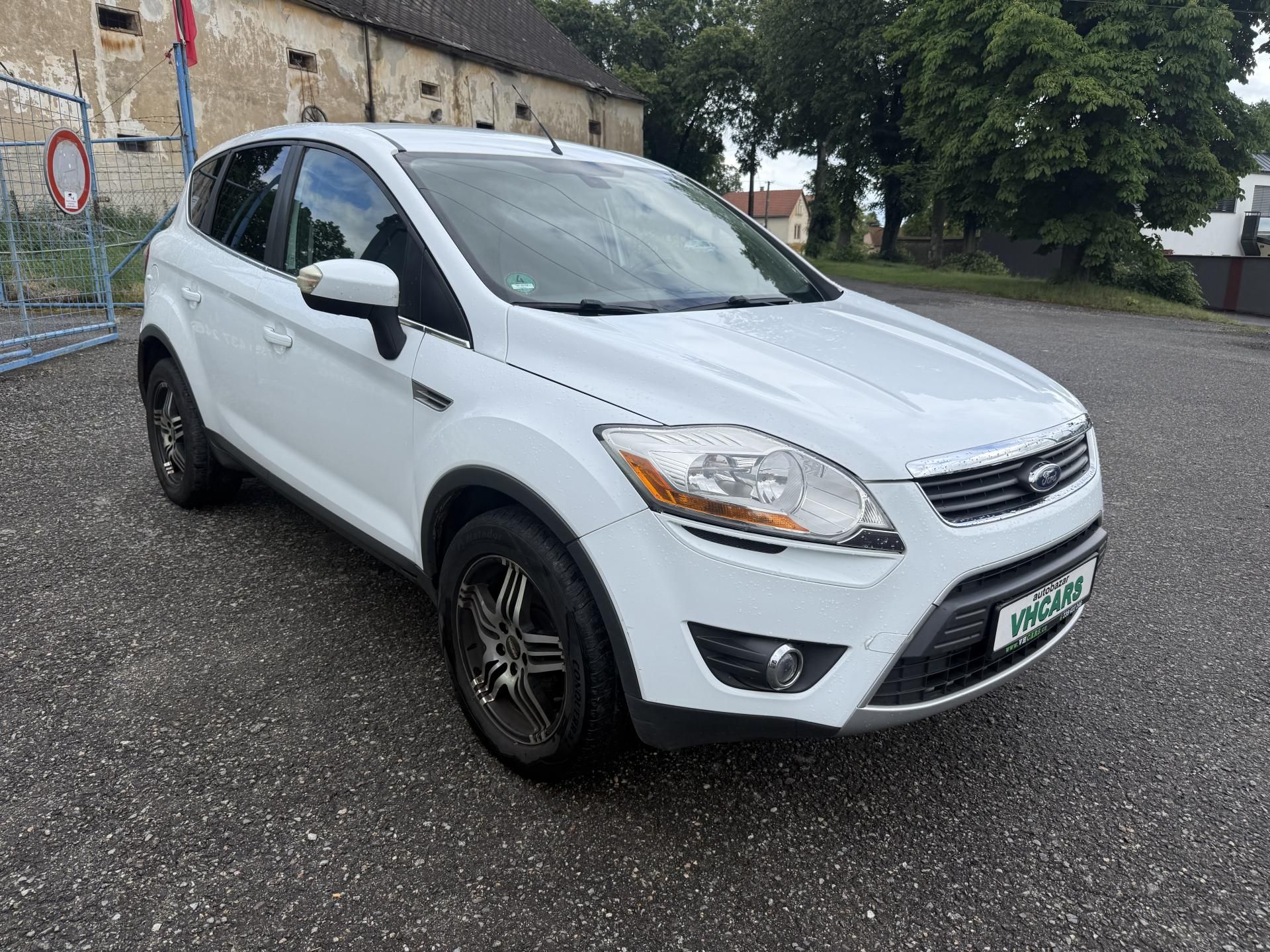 Ford Kuga, 2,0TDCI 4x4 Tažné - fotka 3