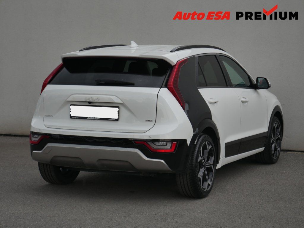 Kia Niro, 1.6 GDi,ČR,AT,LED,kamera - fotka 4