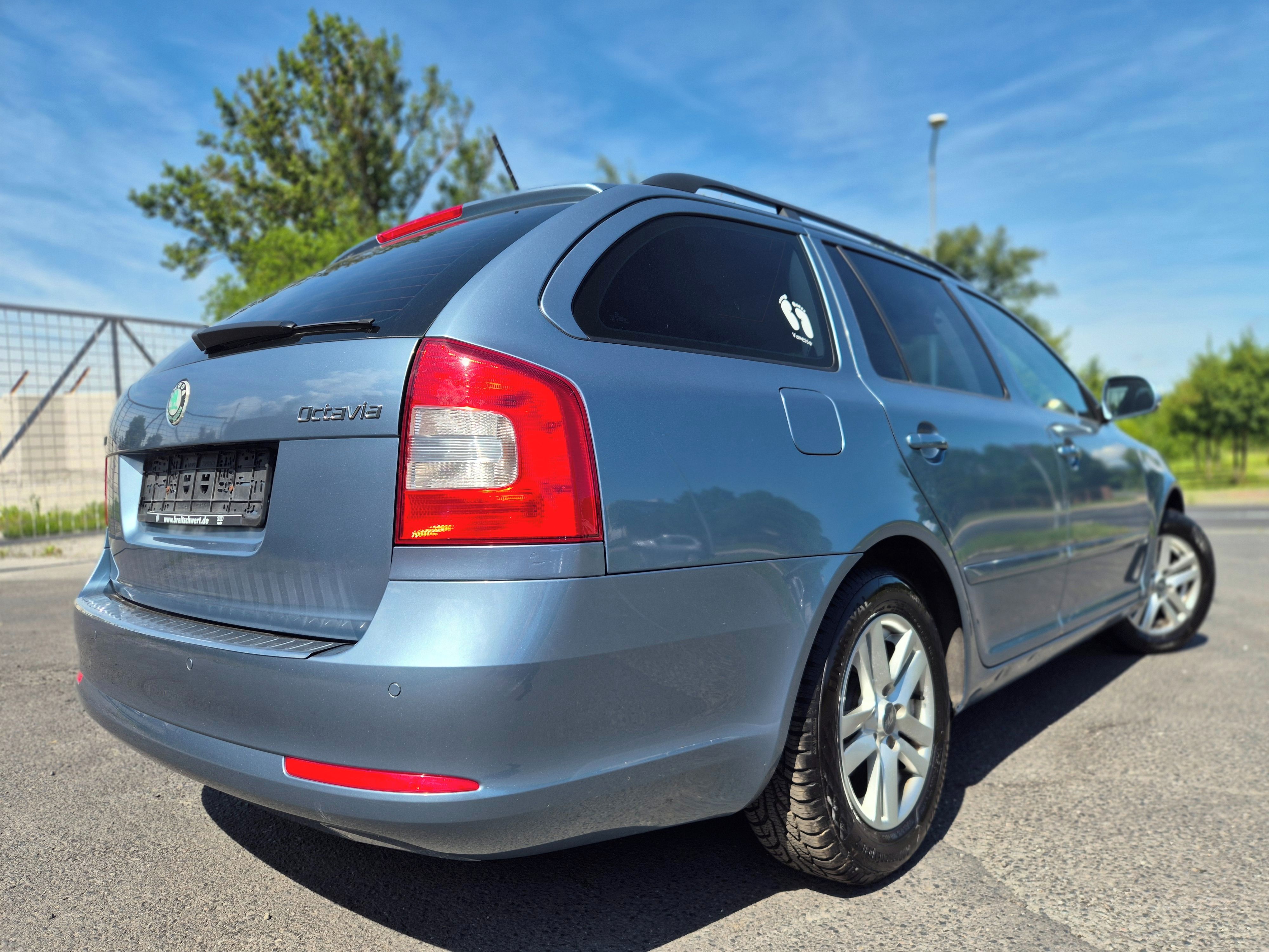 Škoda Octavia, 1,6 MPI BEZ KOROZE ZARUKA - fotka 3
