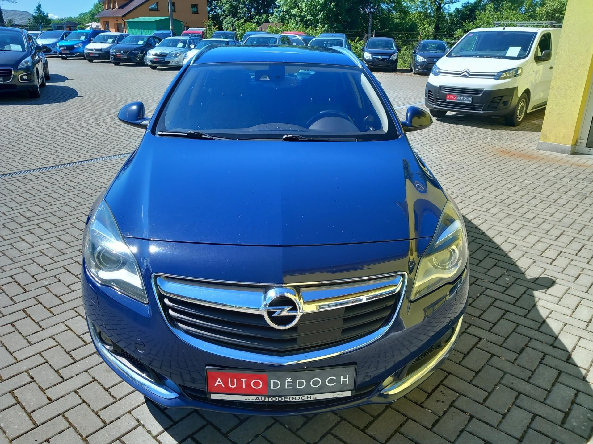 Opel Insignia, 2,0Tdci COSMO SPORTS ČR 4x4 - fotka 2