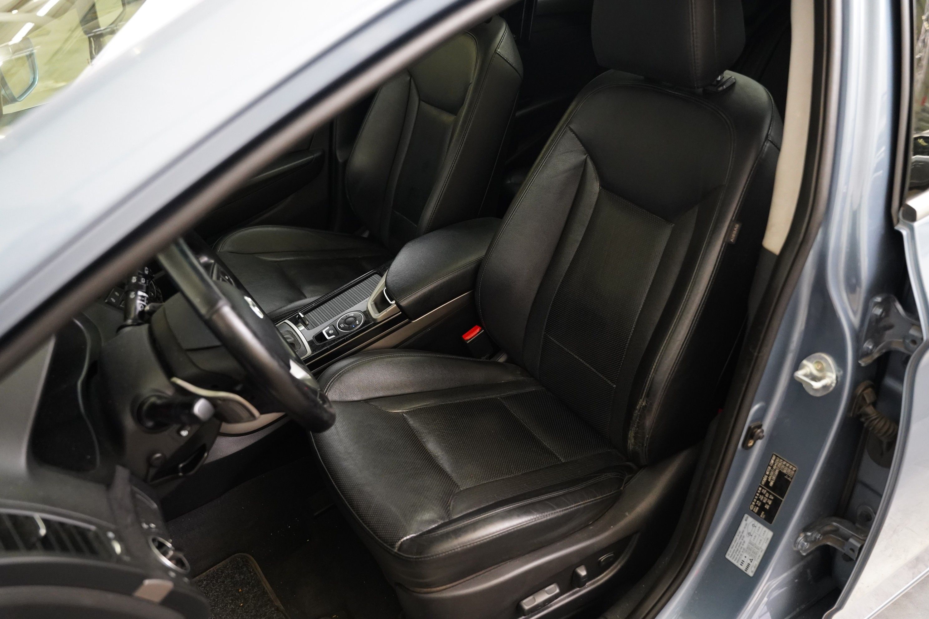 Hyundai i40, 1.7 CRDI 104 kW - fotka 6