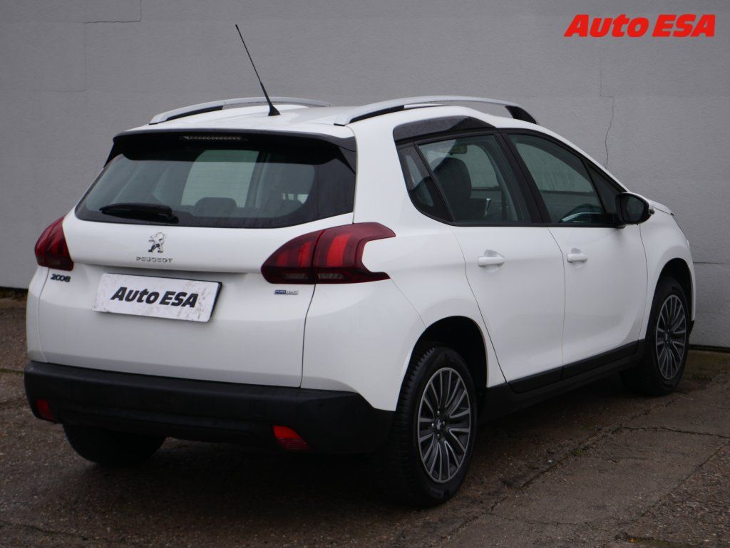 Peugeot 2008, 1.2PT,ČR,Active - fotka 6