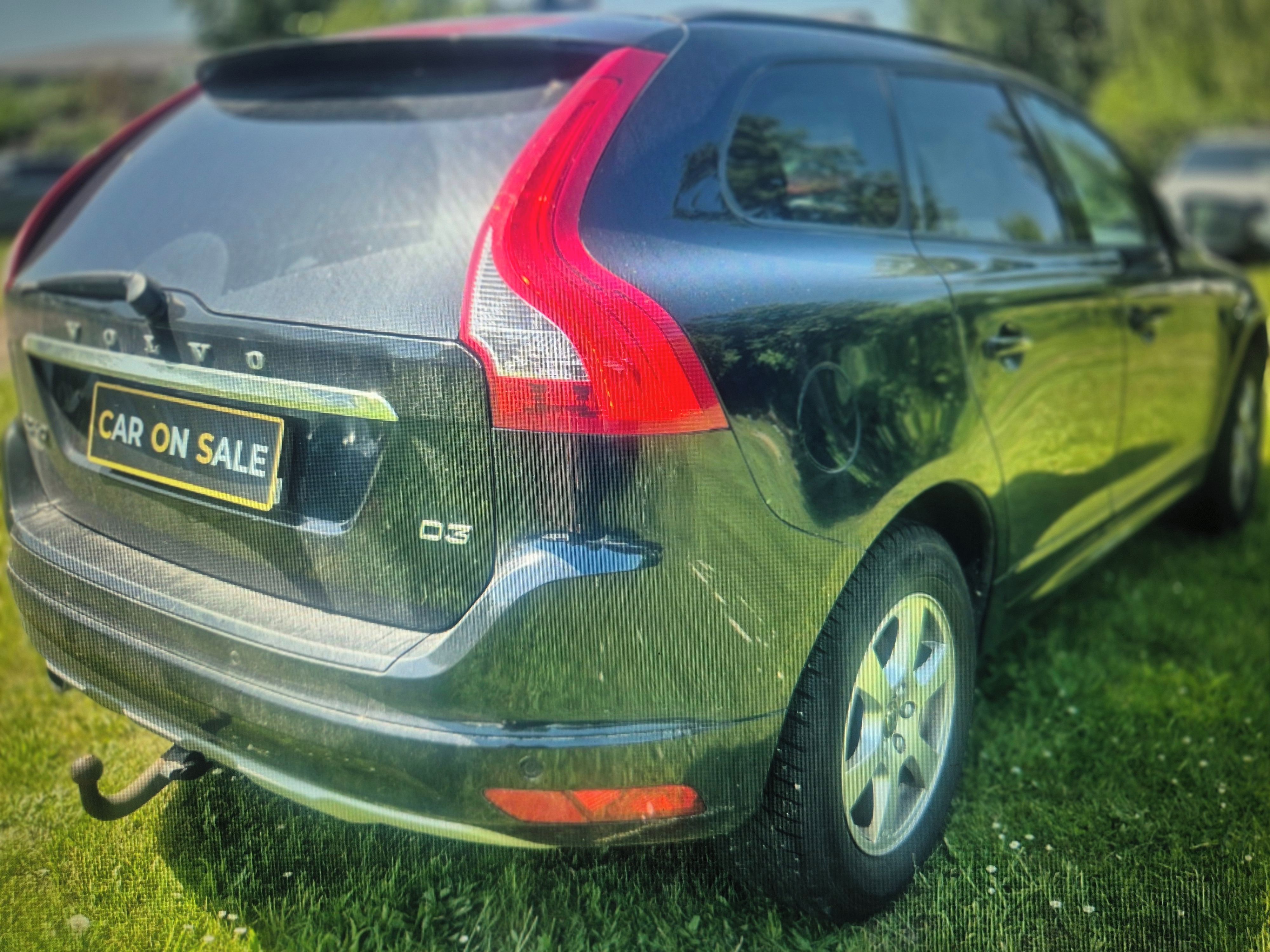 Volvo XC60, 1 maj.plný servis ZÁRUKA 1 ROK - fotka 3