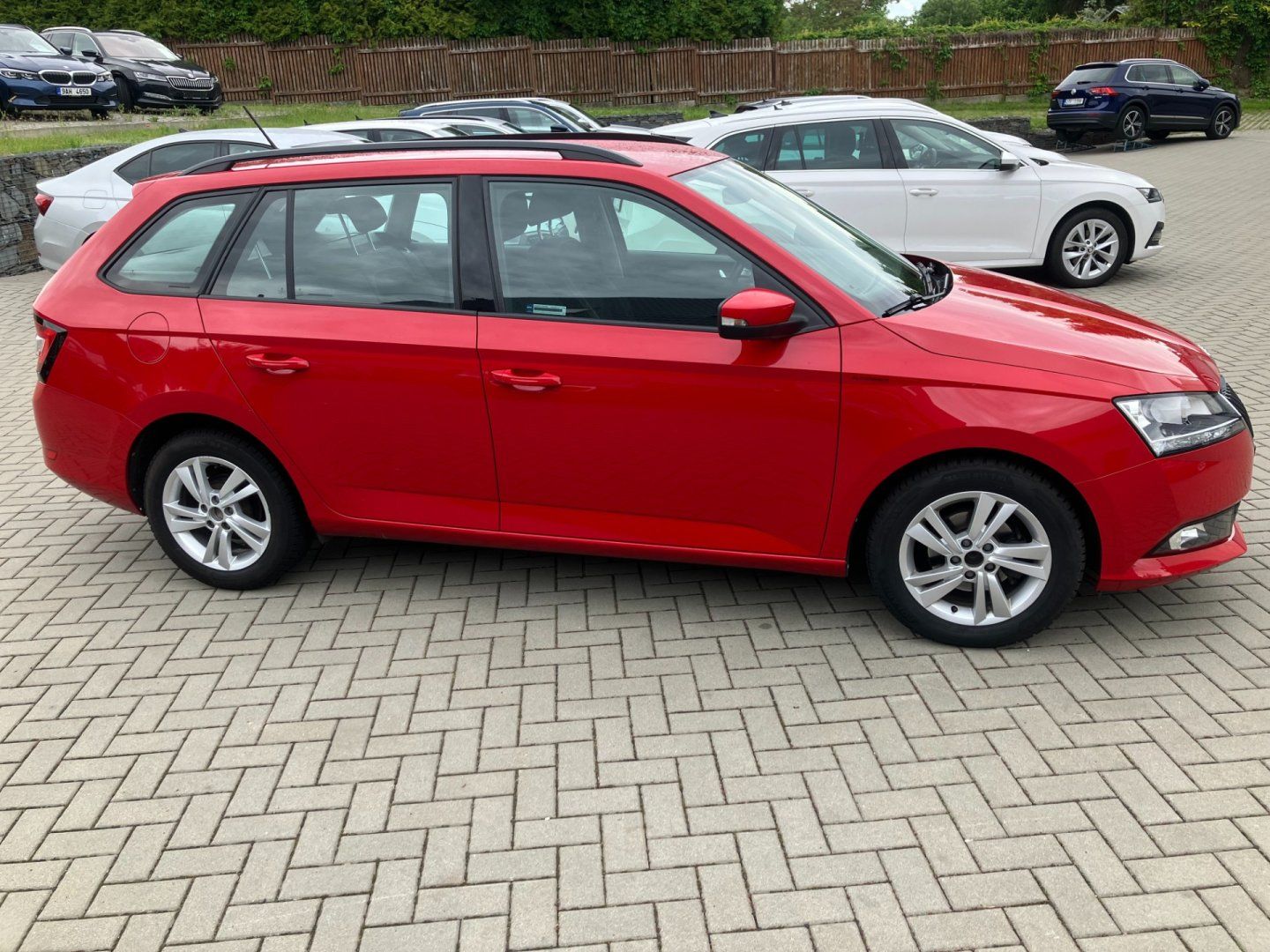 Škoda Fabia, 1.0TSI 70kW AMBITION NOVÉ ČR - fotka 3