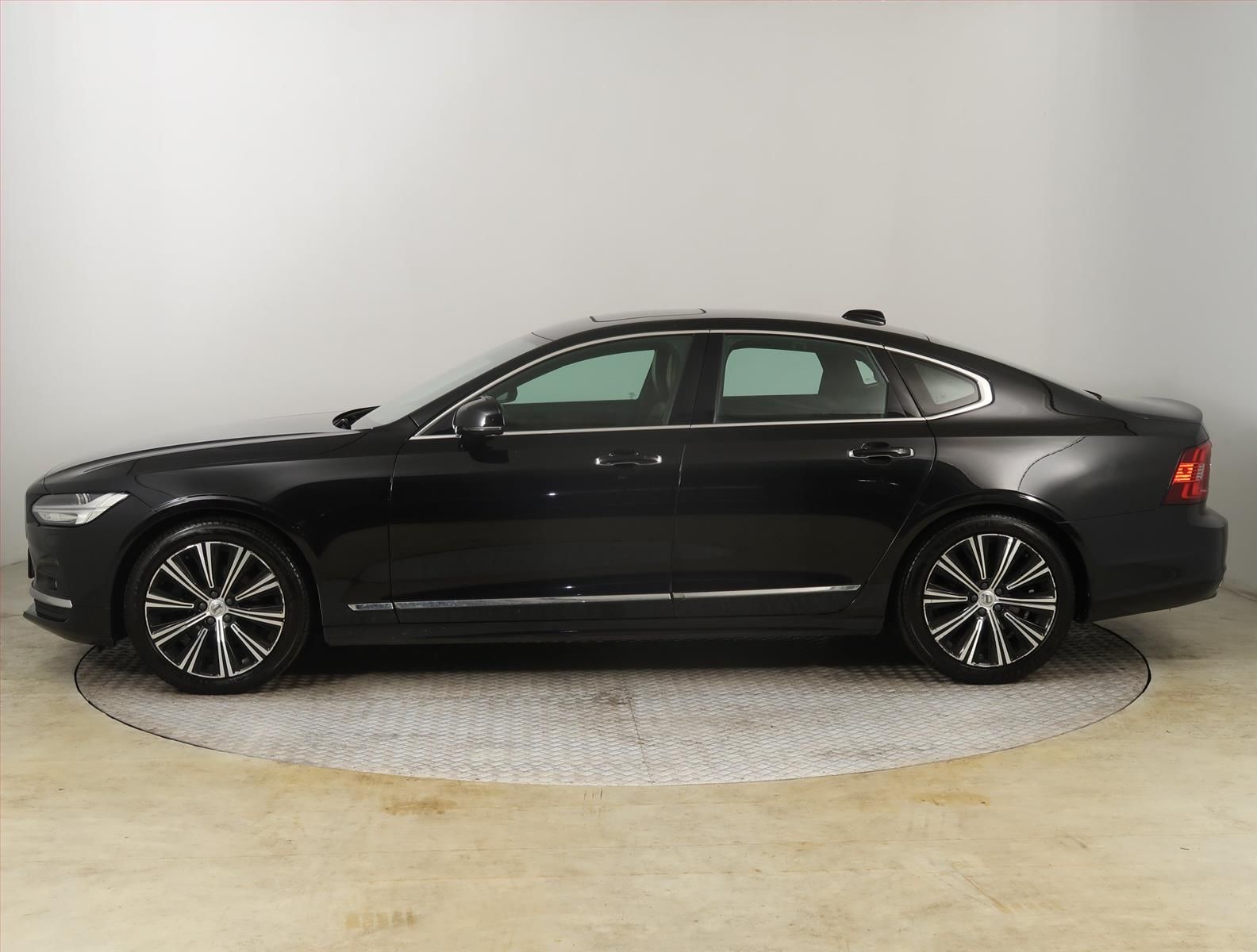 Volvo S90, D5 AWD, 4X4, Automat - fotka 3
