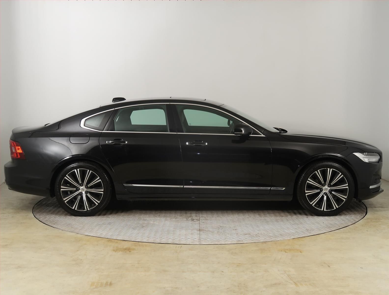 Volvo S90, D5 AWD, 4X4, Automat - fotka 6