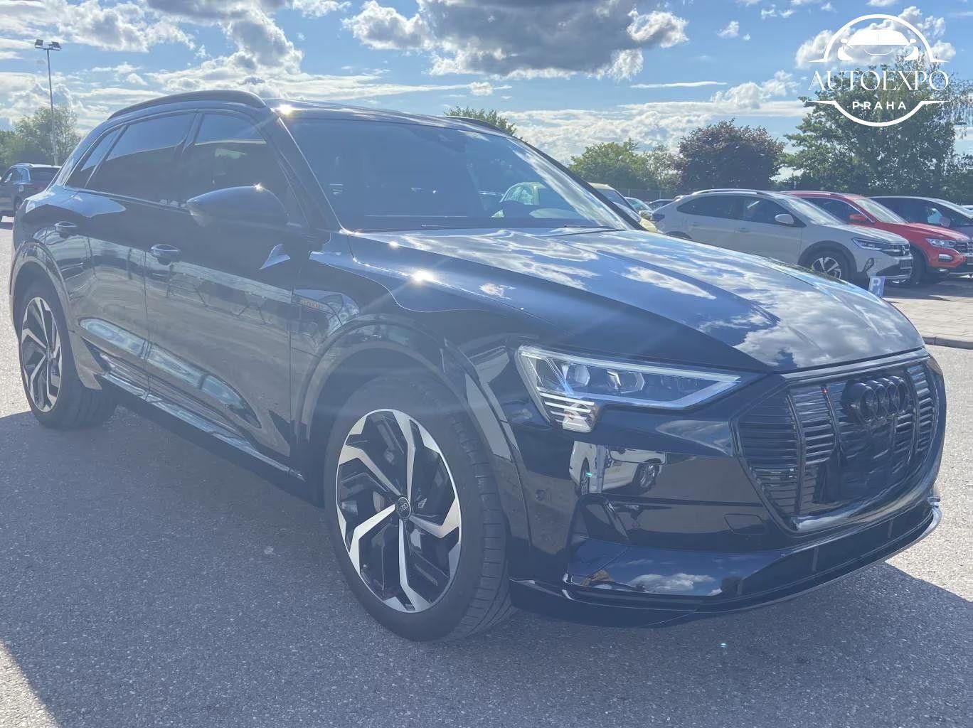 Audi e-tron, 55 advanced quattro S-LINE - fotka 6