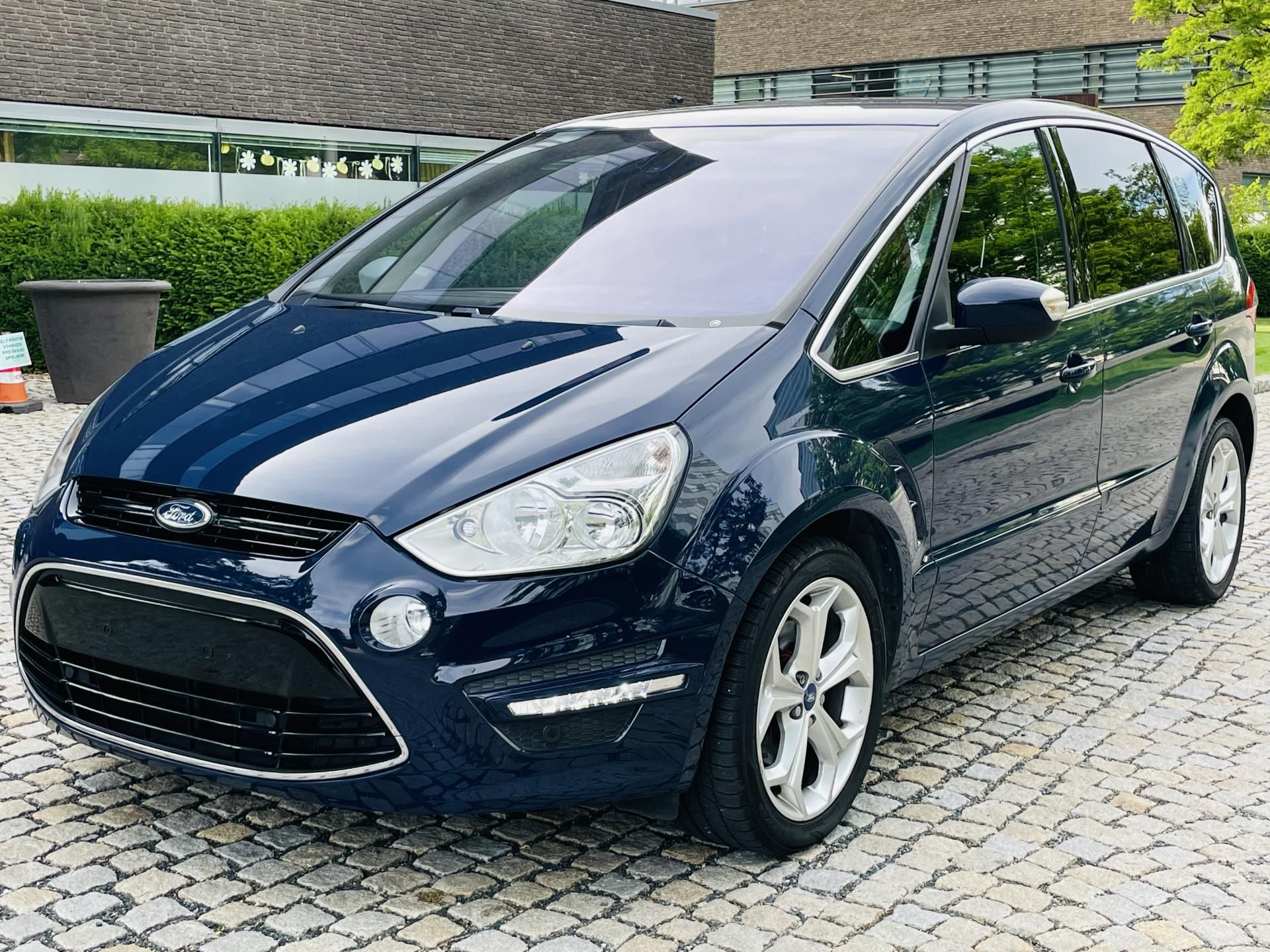 Ford S-MAX, 2.0TDCi MANUÁL SENZORY VÝHŘEV - fotka 4