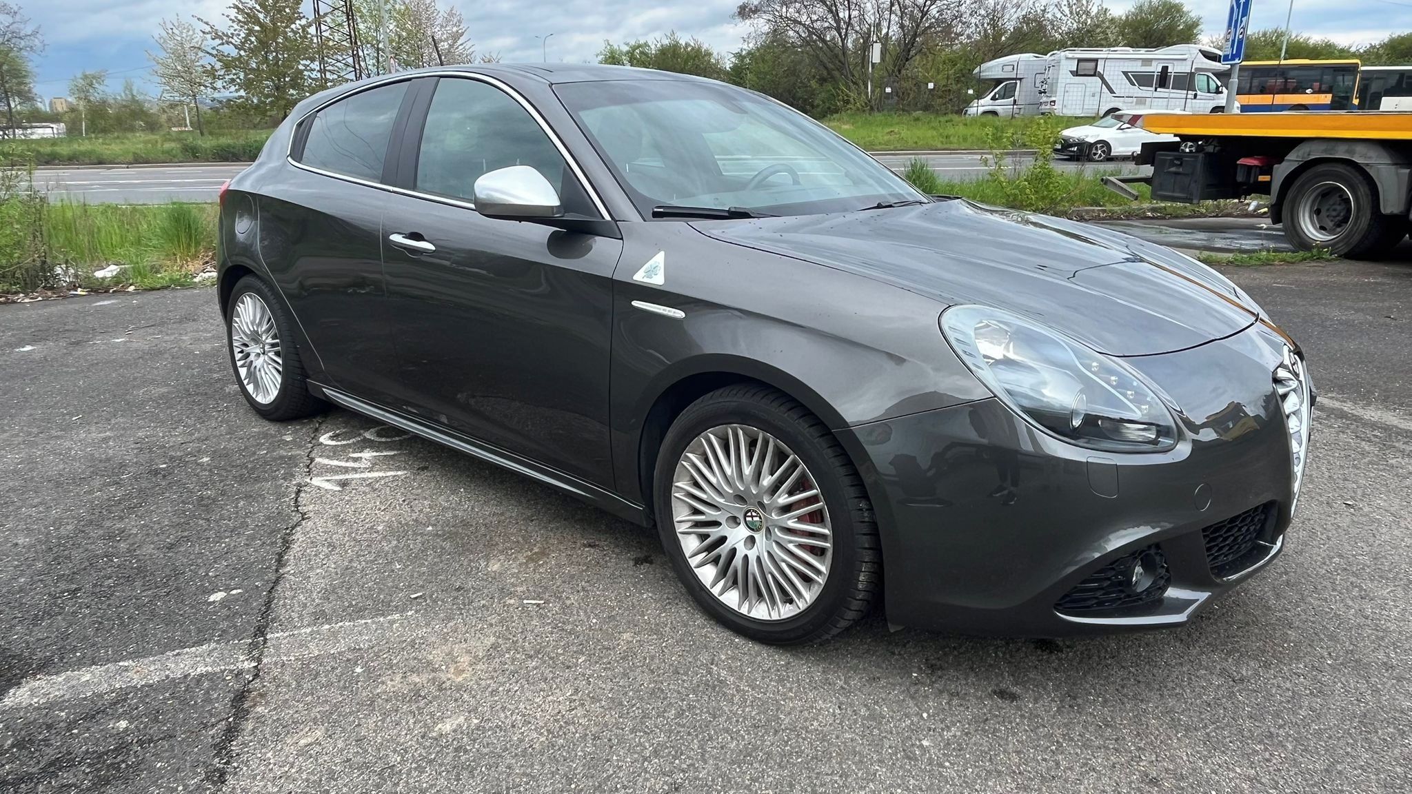Alfa Romeo Giulietta, 1,75 TBi Quadrifoglio Verde - fotka 2