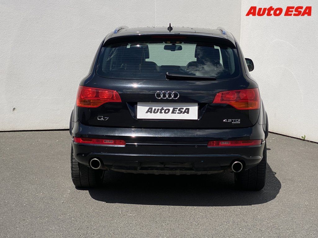Audi Q7, 4.2TDi - fotka 5
