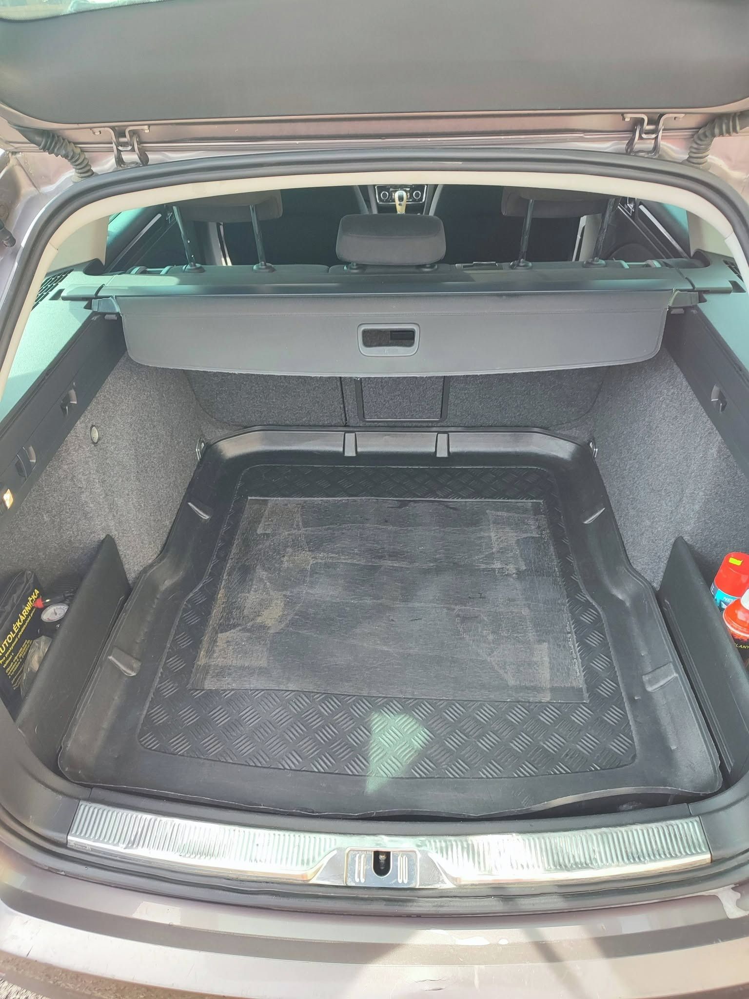 Škoda Superb, 1,6 TDI - fotka 5