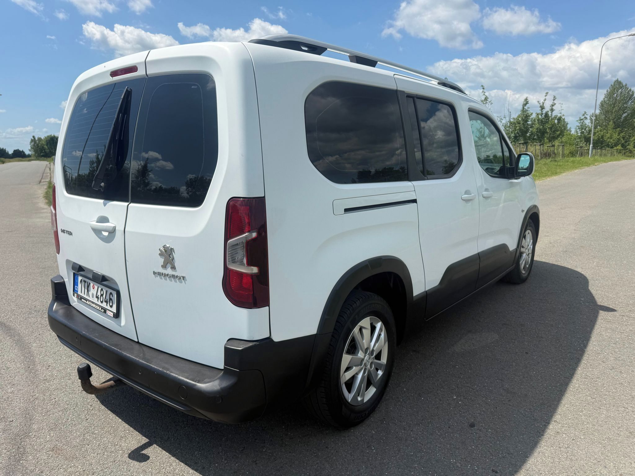 Peugeot Rifter, GT LINE  1,2 81 kW TZ - fotka 5