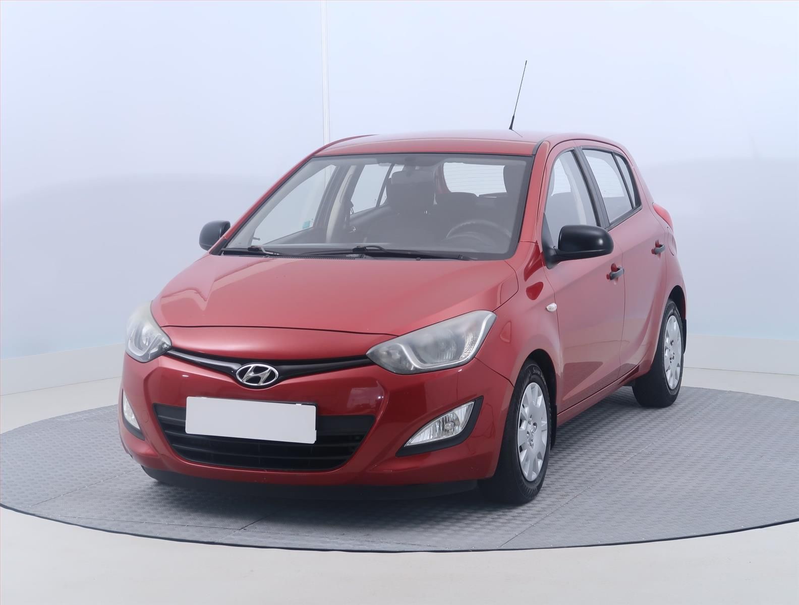 Hyundai i20, 1.2, Serv.kniha, Klima - fotka 2