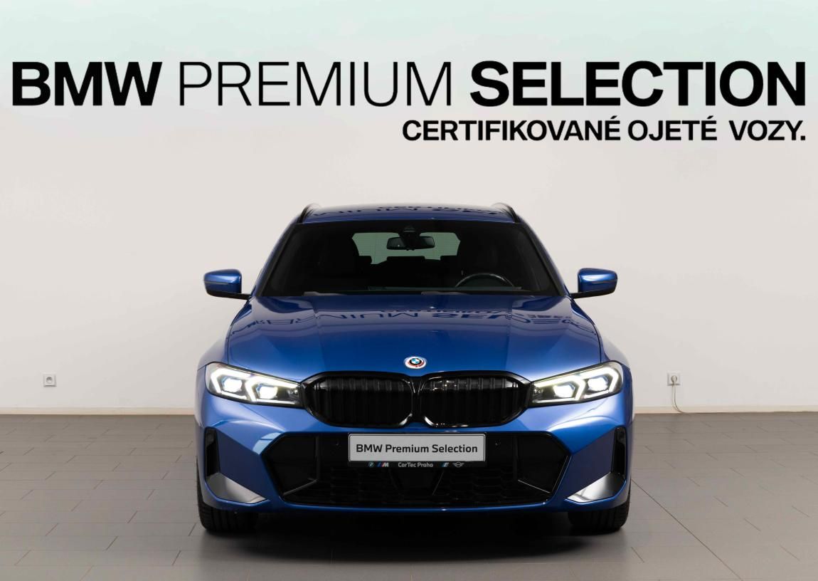 BMW Řada 3, 330e xDrive Touring - fotka 3