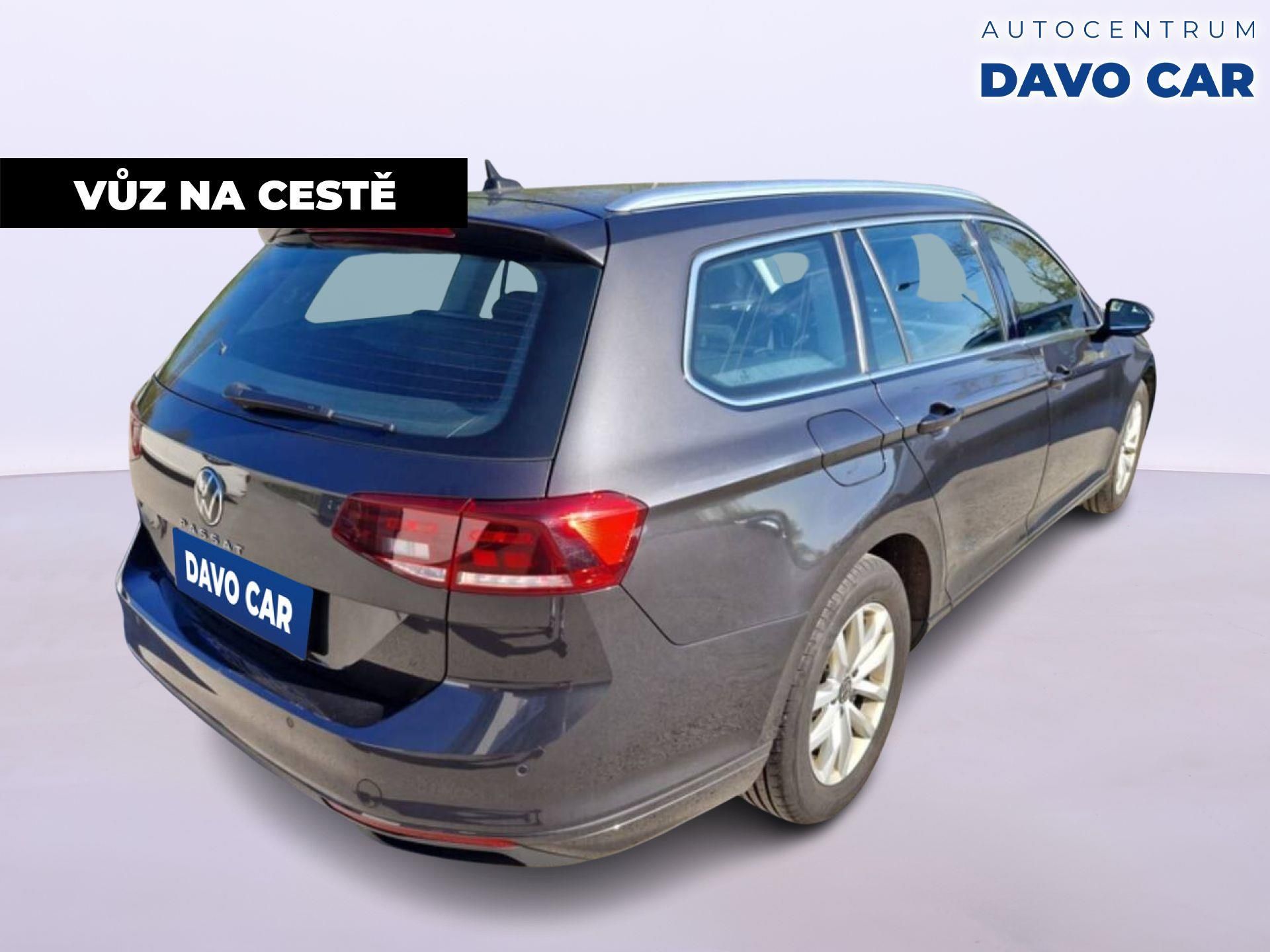 Volkswagen Passat, 1,5 TSI 110 kW Business DPH CZ - fotka 2