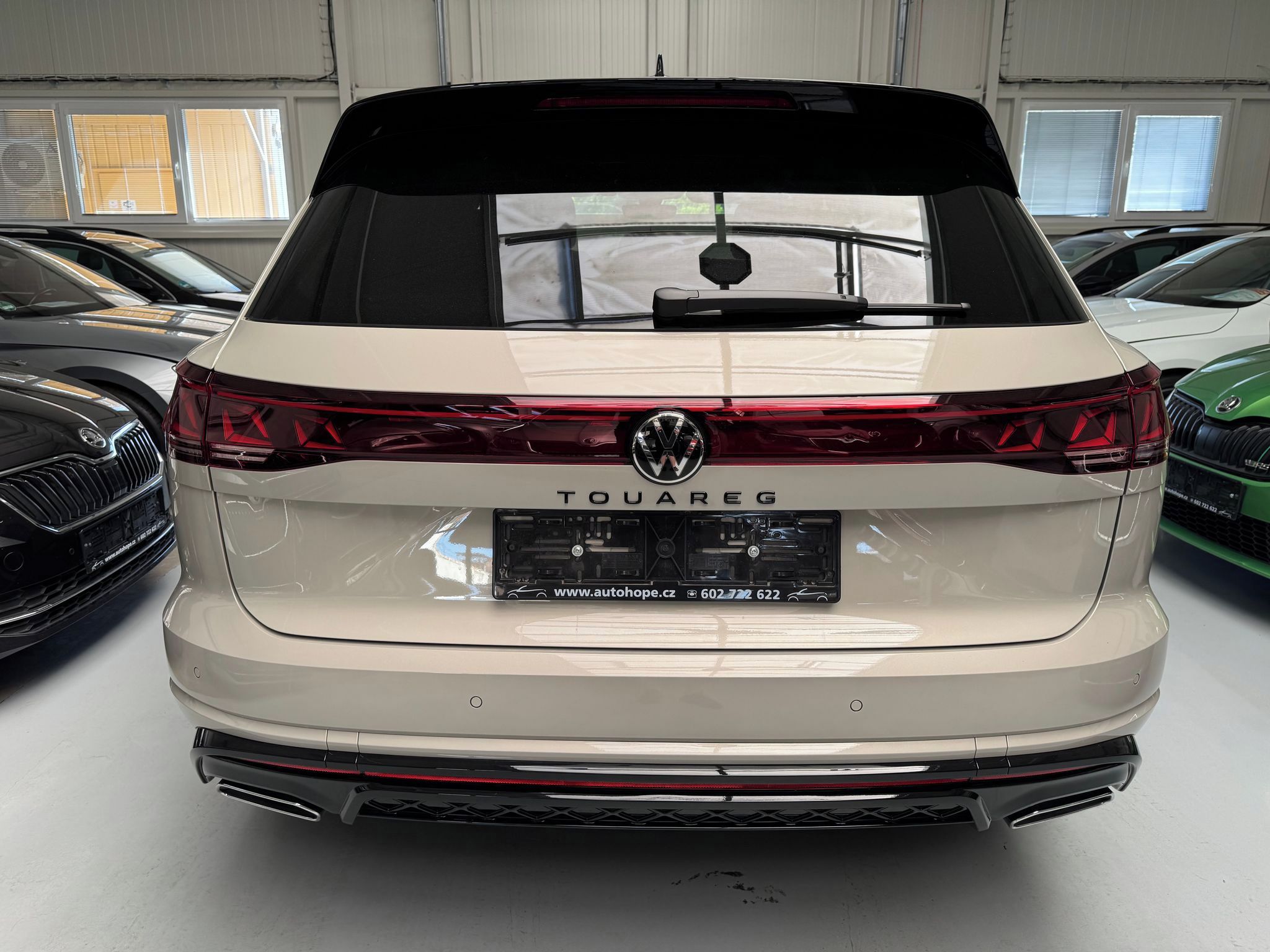 Volkswagen Touareg, 3.0 TDI 4Motion R-Line - fotka 5