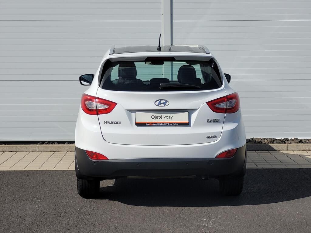 Hyundai ix35, Trikolor 2.0 GDI _ kW - fotka 6