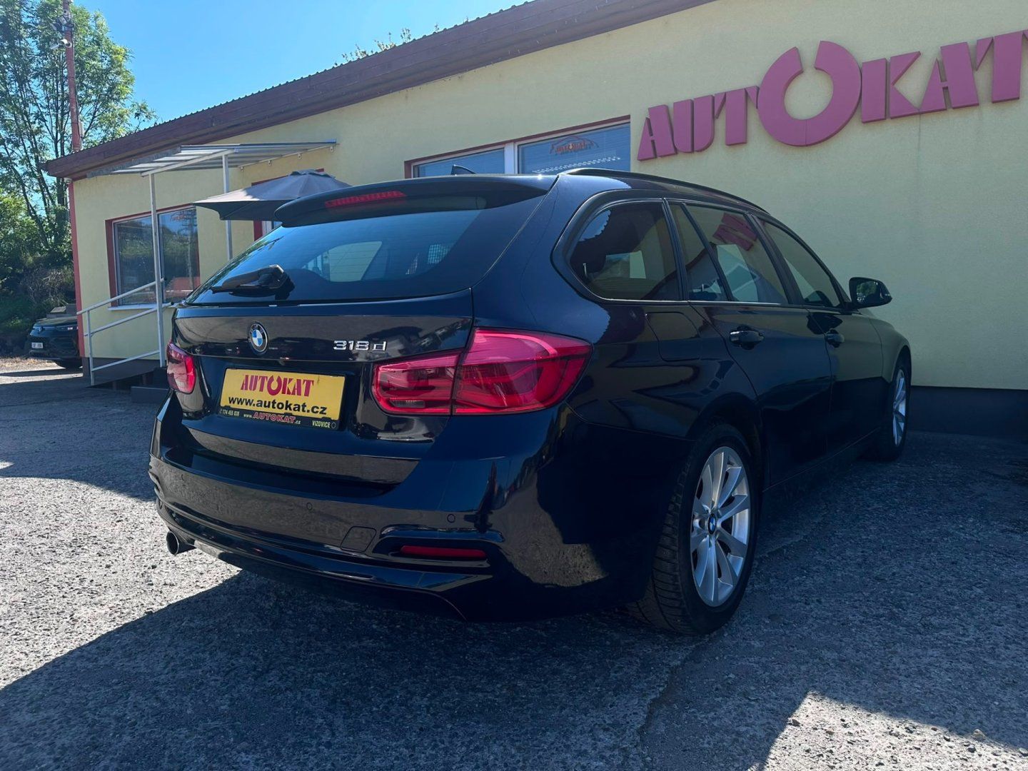 BMW Řada 3, 2.0D 110kW/Full Led/1MAJ/Navi - fotka 3
