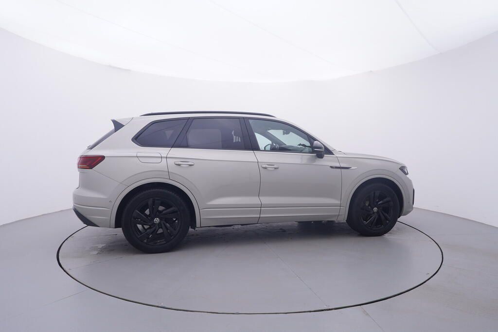Volkswagen Touareg, R Line 3.0 TDI 210 kW - fotka 6