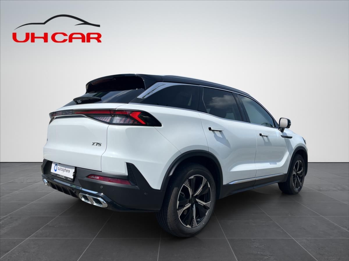 BAIC X7, 1,5 4x2  1.5T+7DCT - fotka 5