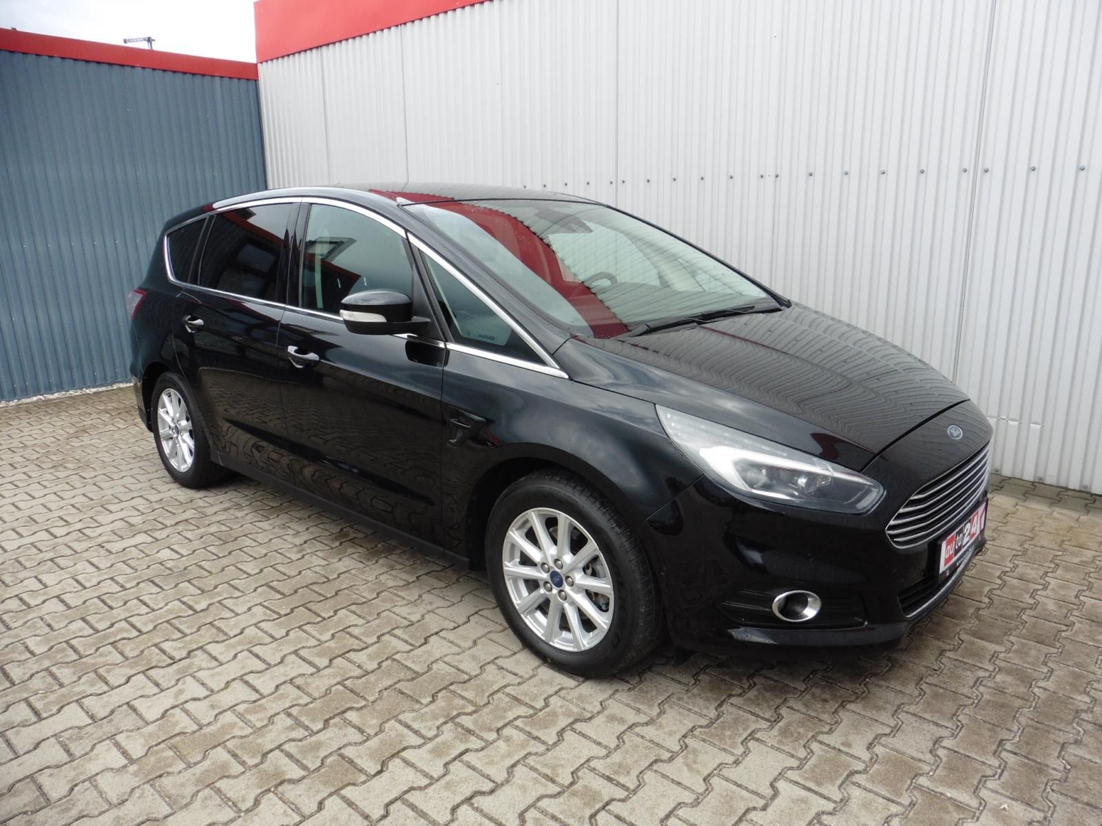 Ford S-MAX, 2.0 TDCi Titanium Navi - fotka 2