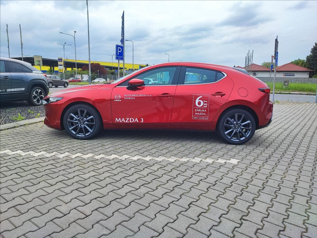 Mazda 3, 2,5 HB e-Skyactiv G140 6MT Cen - fotka 4