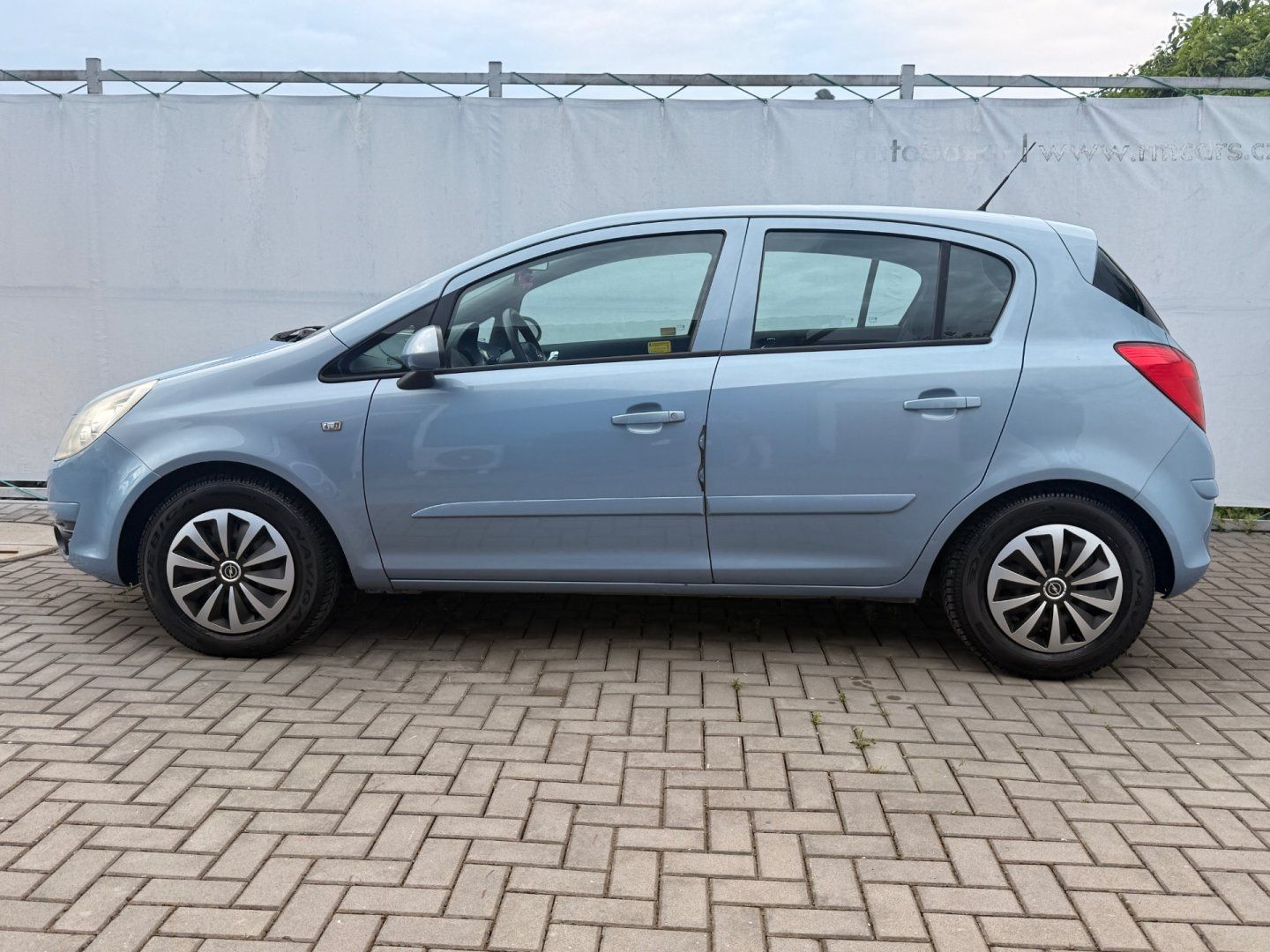Opel Corsa, 1.2i 59kW*KLIMA*ČR*PNEU*CEBIA* - fotka 3
