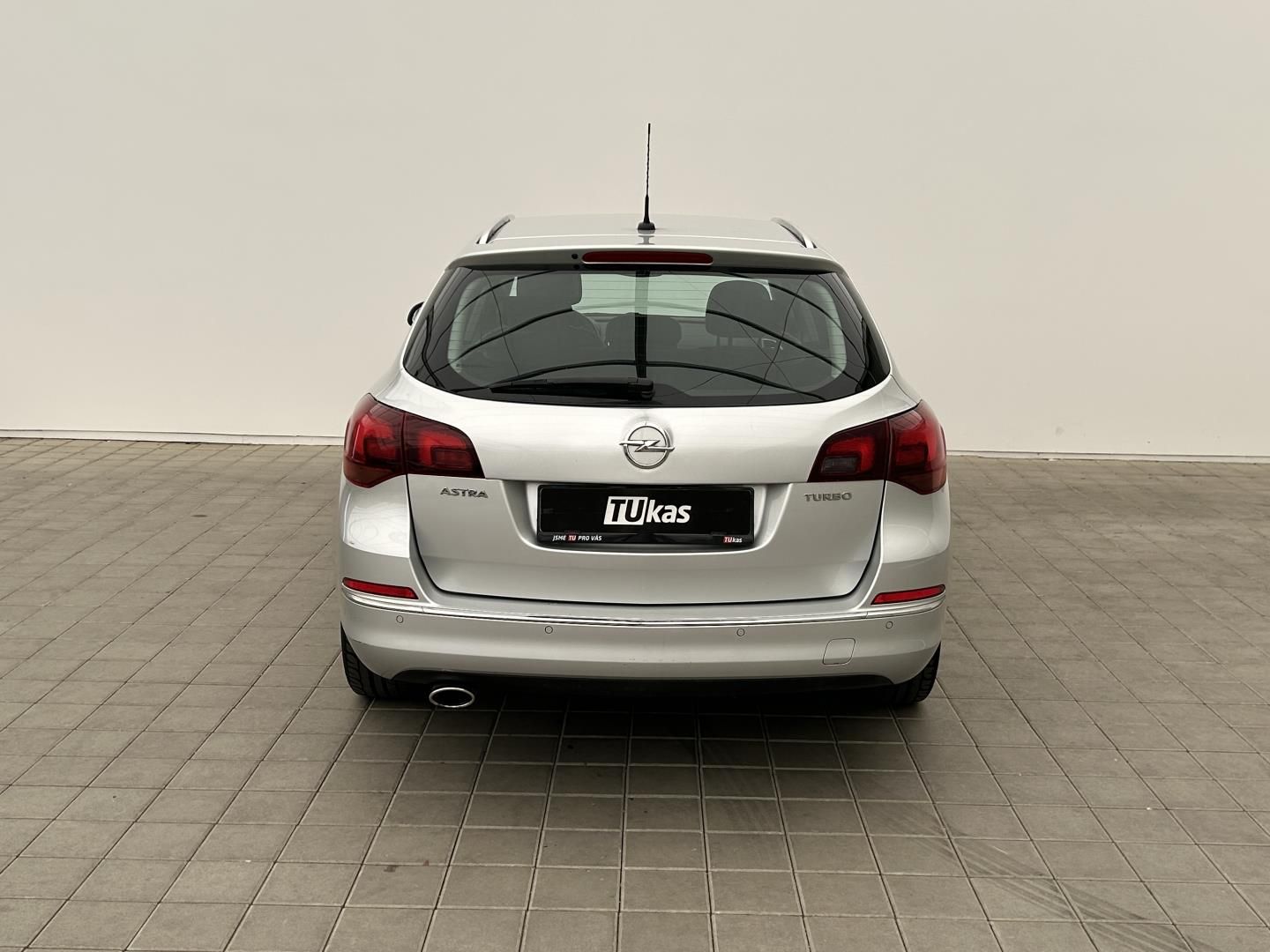 Opel Astra, 1.4 103kW . - fotka 4