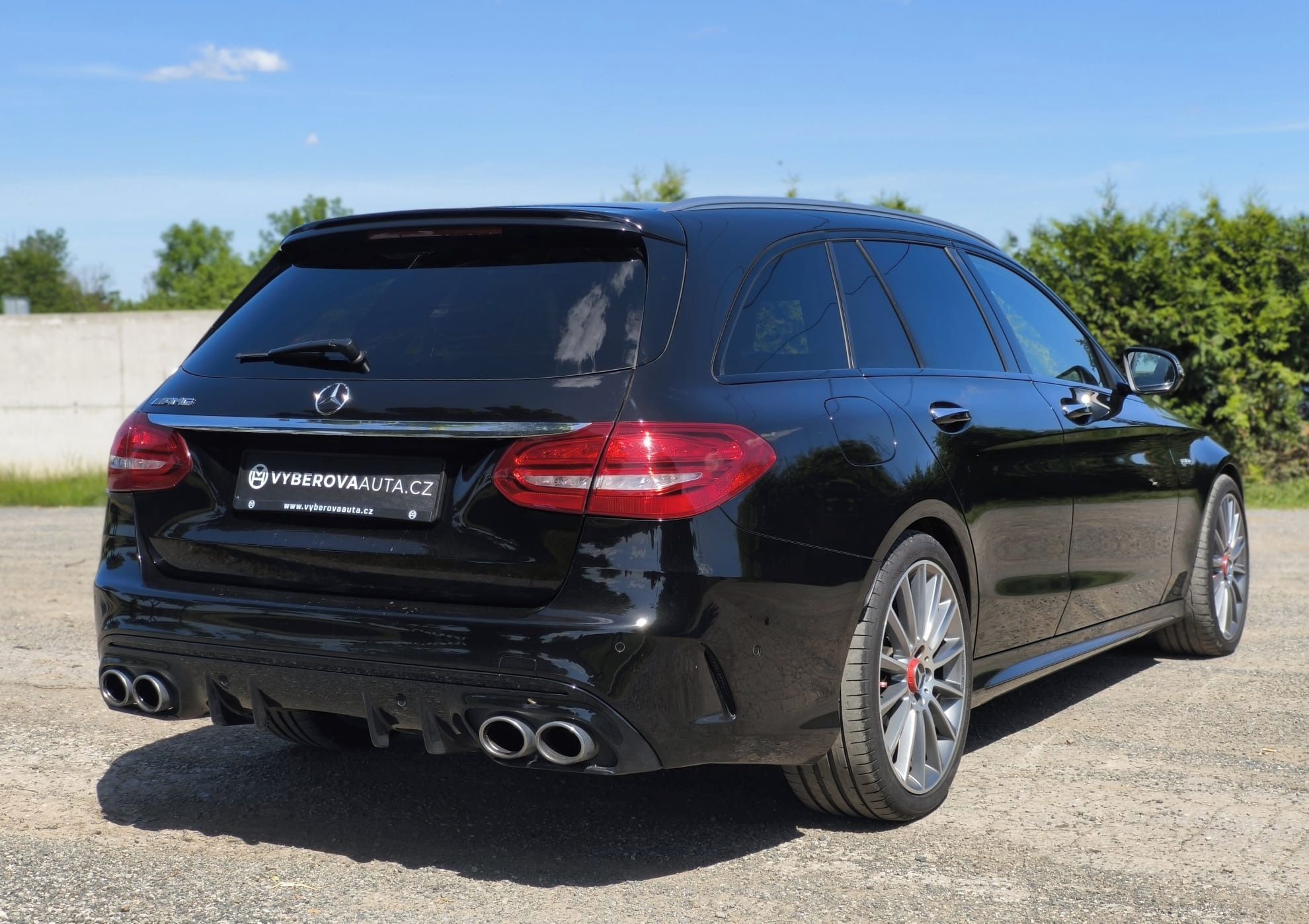 Mercedes-Benz Třídy C, C43 270kW/AMG/4MATIC/Burmester - fotka 4