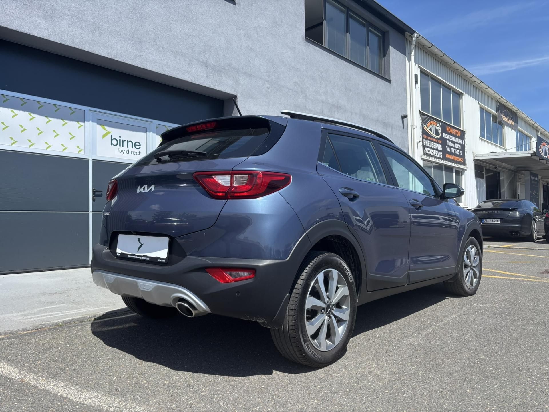 Kia Stonic, Exclusive 1.0 T-GDI - fotka 3