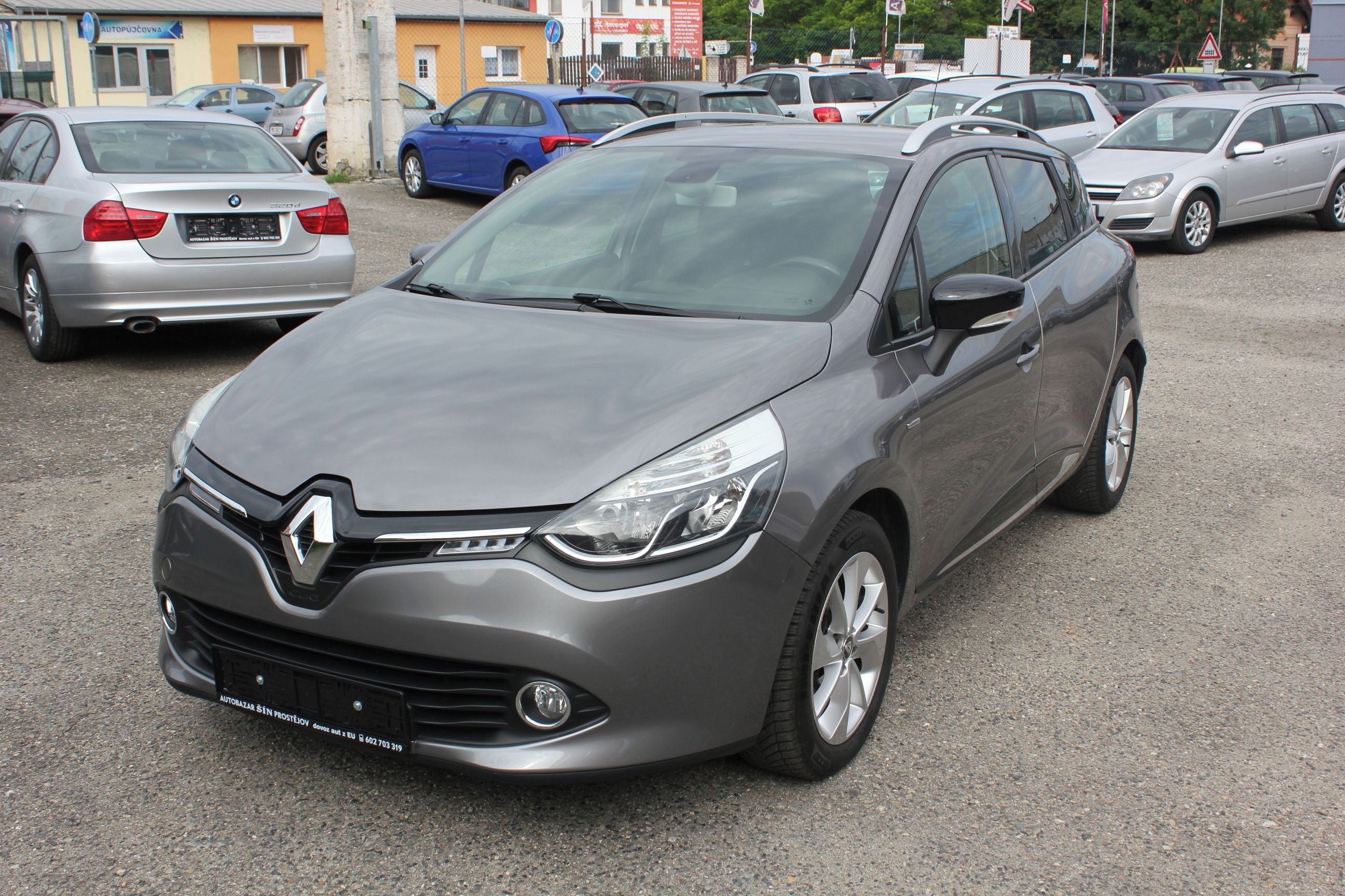 Renault Clio, 0.9 TCe, LIMITED, VÝHŘEV - fotka 3