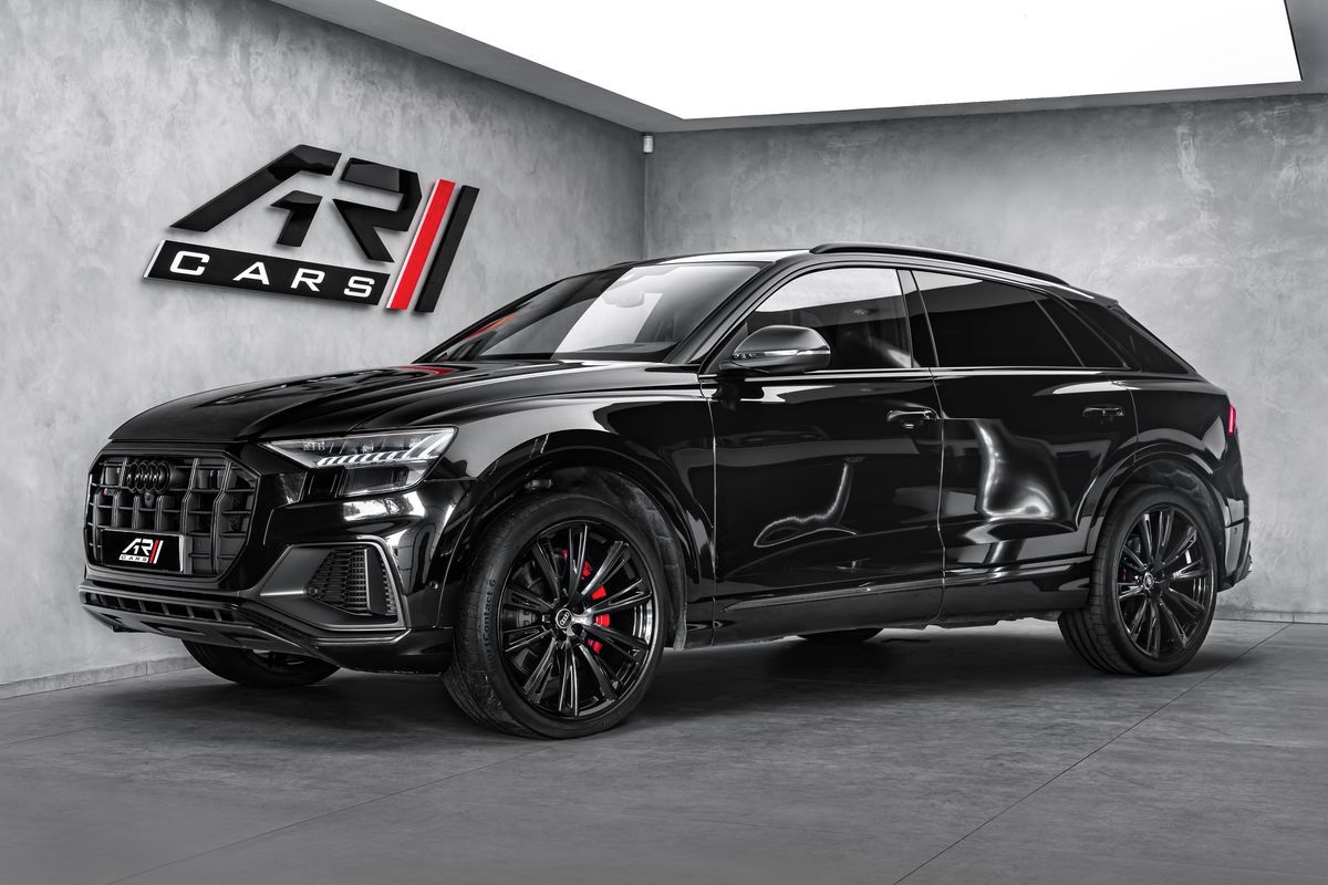 Audi SQ8, competition+, karbon, panorama