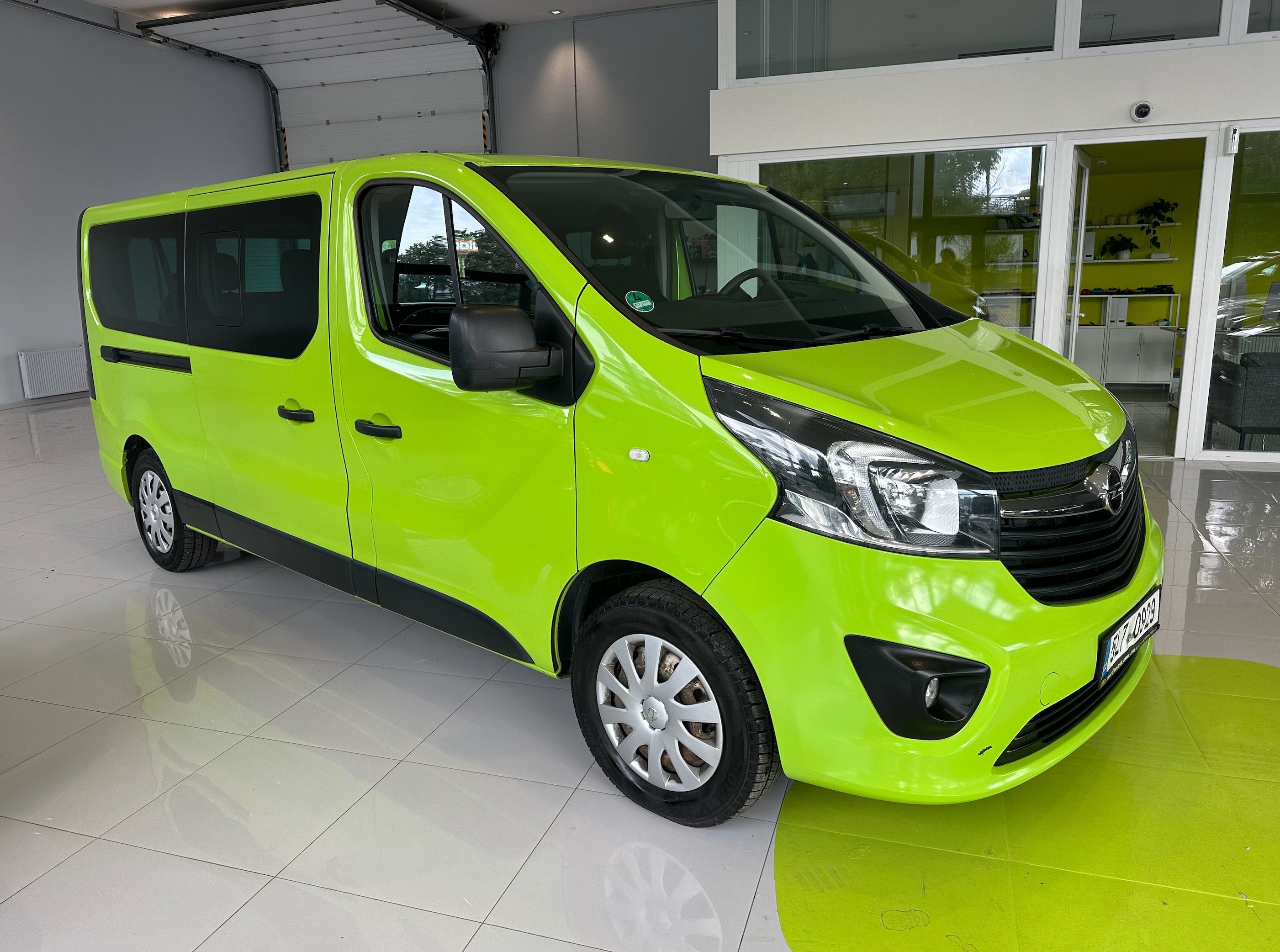 Opel Vivaro, 1.6 DIESEL 9 MIST