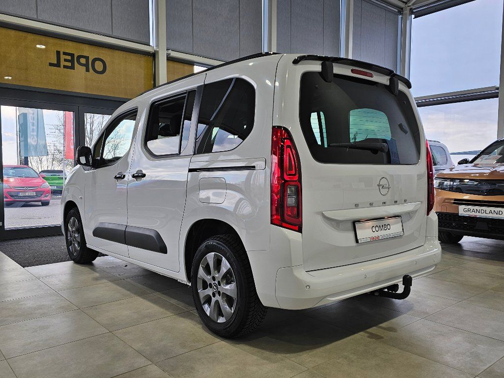 Opel Combo, Elegance Plus L1 1.5 CDTi MT6 - fotka 3