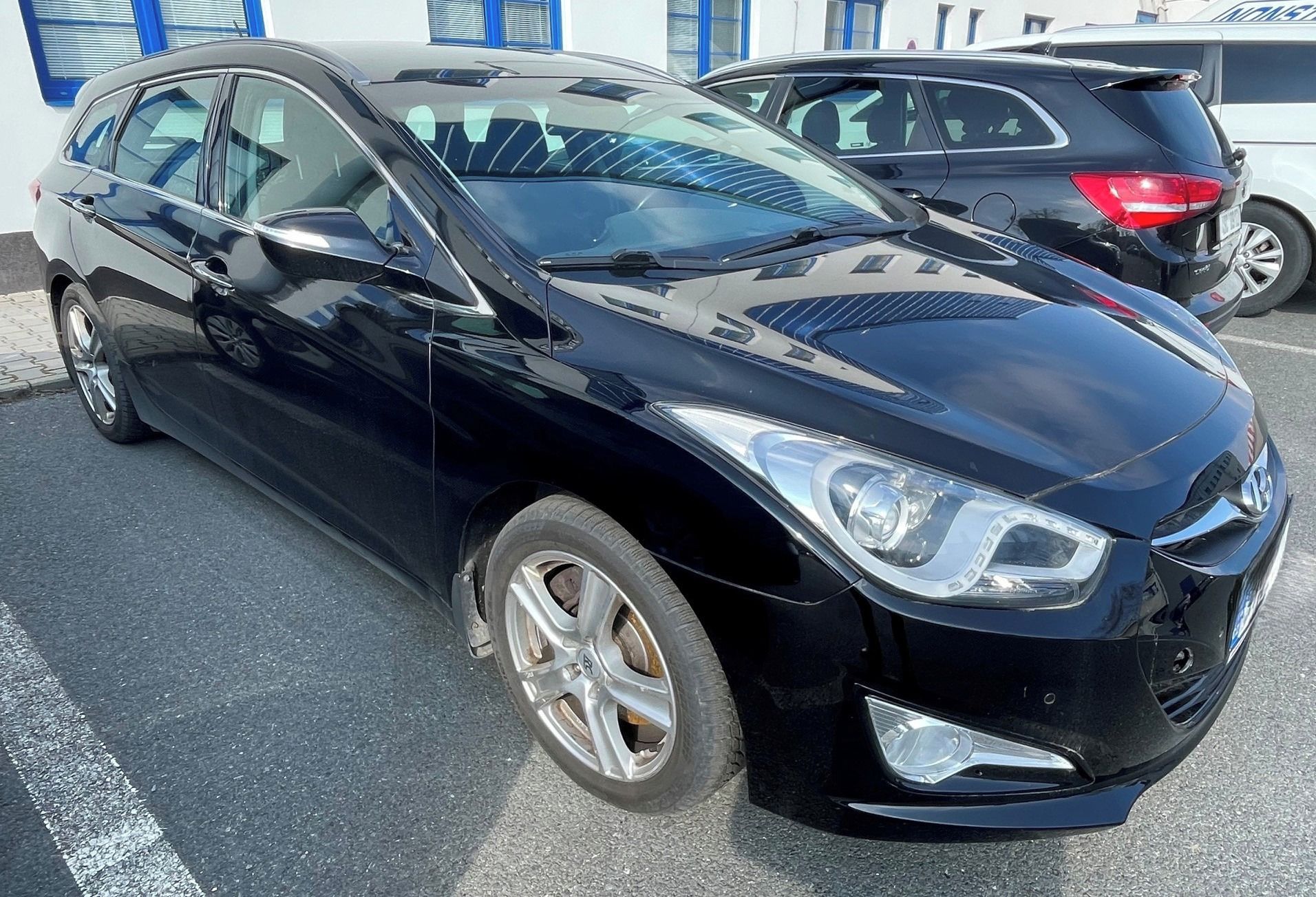 Hyundai i40, nepojízdné - fotka 3