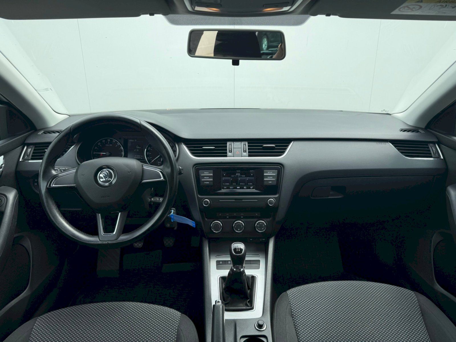 Škoda Octavia, COMBI AMBITION 1.6TDI/81 kW - fotka 5