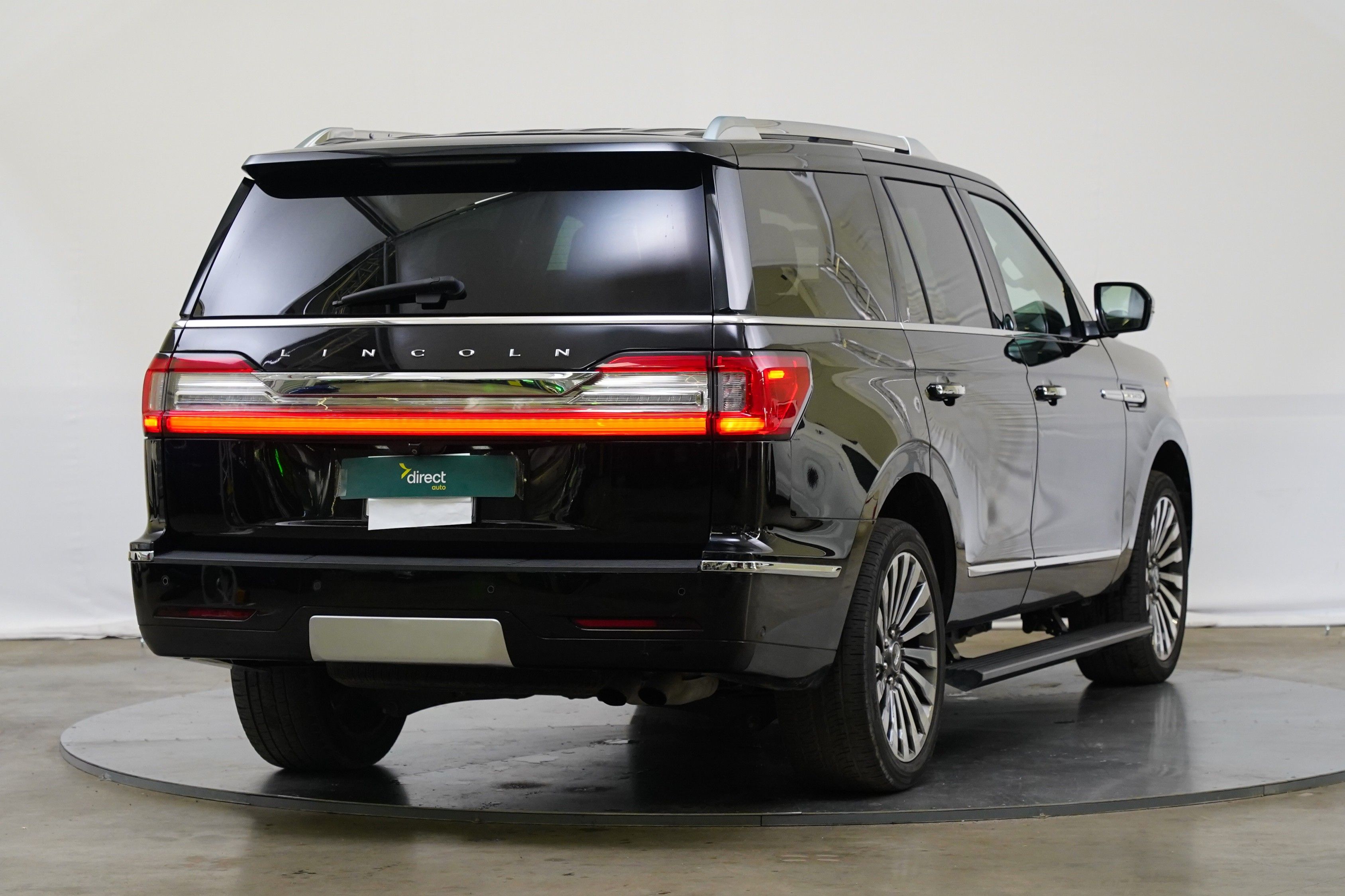 Lincoln Navigator, 3.5 EcoBoost V6 336 kW - fotka 2