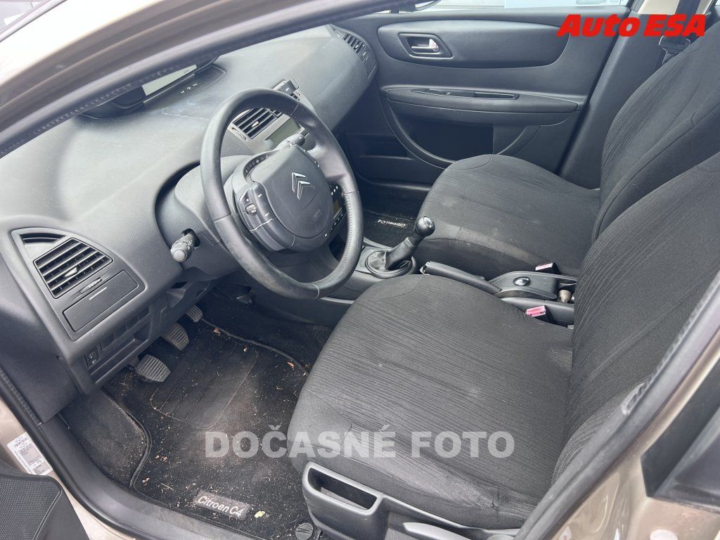 Citroën C4, 1.4 16V - fotka 3